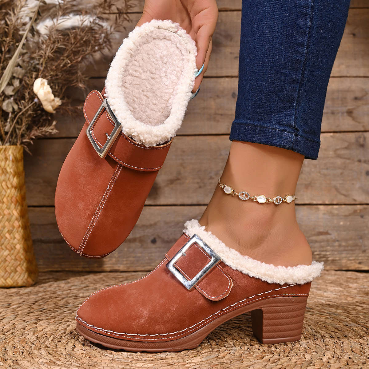Women’s Vintage Plush-Lined Mules – Cozy Slip-On Shoes for Fall & Winter