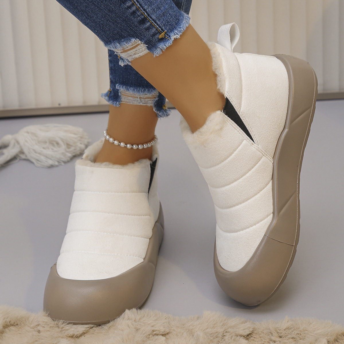 Women’s Warm Winter Snow Boots – Warm, Waterproof Boots for Cold Weather