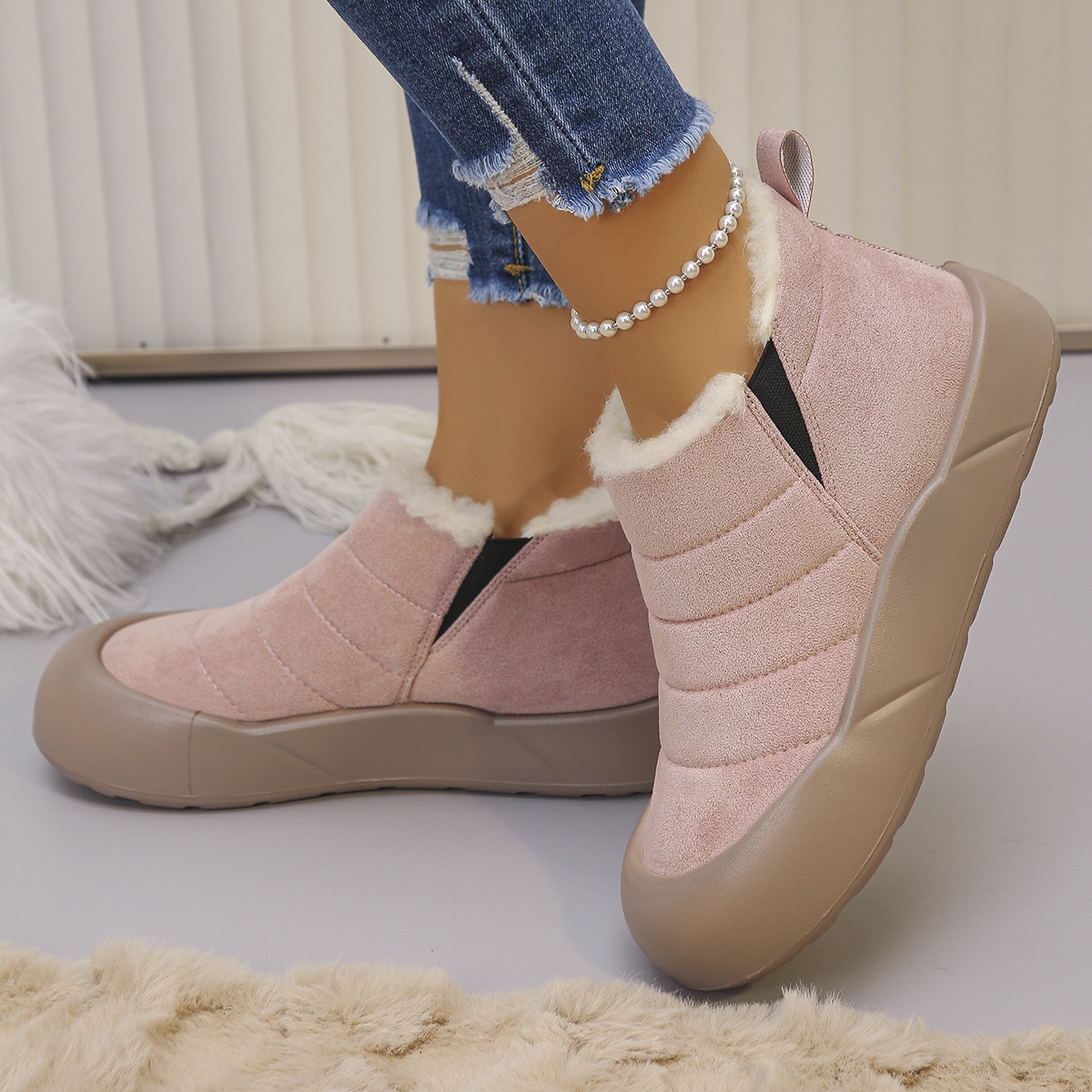 Women’s Warm Winter Snow Boots – Warm, Waterproof Boots for Cold Weather