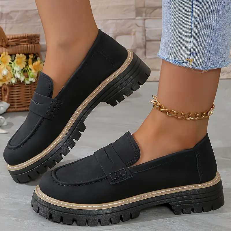 Women’s Comfortable Everyday Loafers – Cushioned Platform Sole with Timeless Style