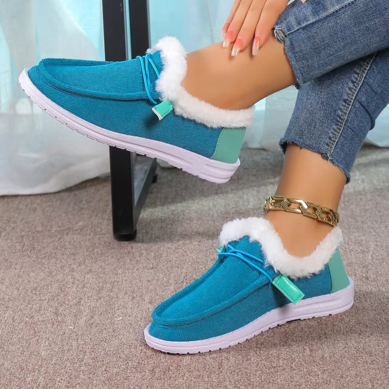 Women’s Warm Plush-Lined Shoes – Comfortable Casual Walking Flats for Fall & Winter