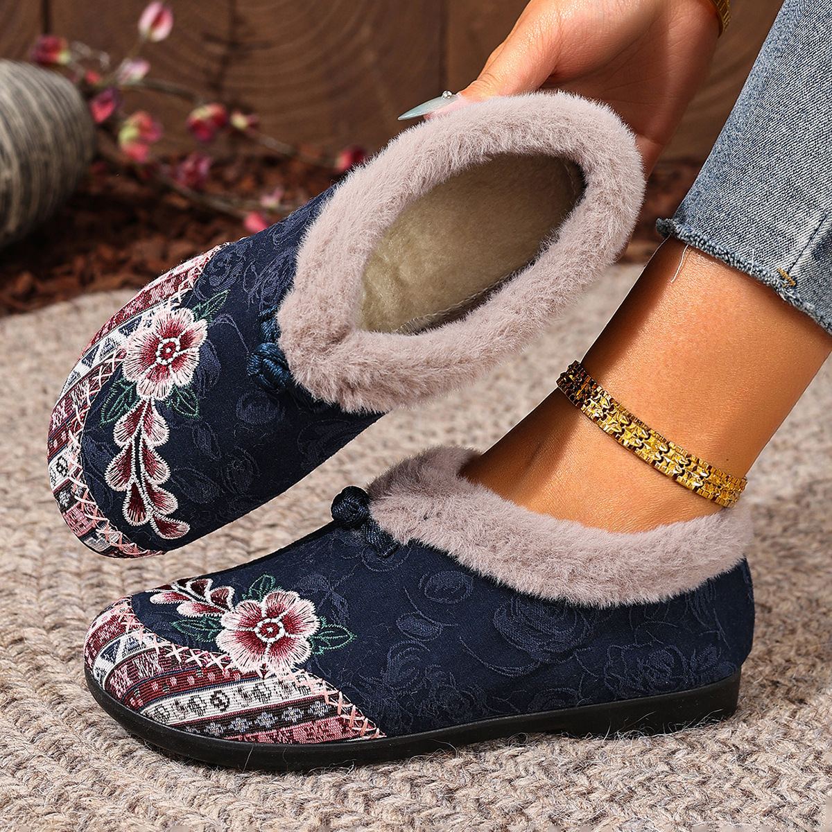 Women’s Warm Floral Winter Ankle Boots – Cozy, Lightweight & Non-Slip Everyday Shoes