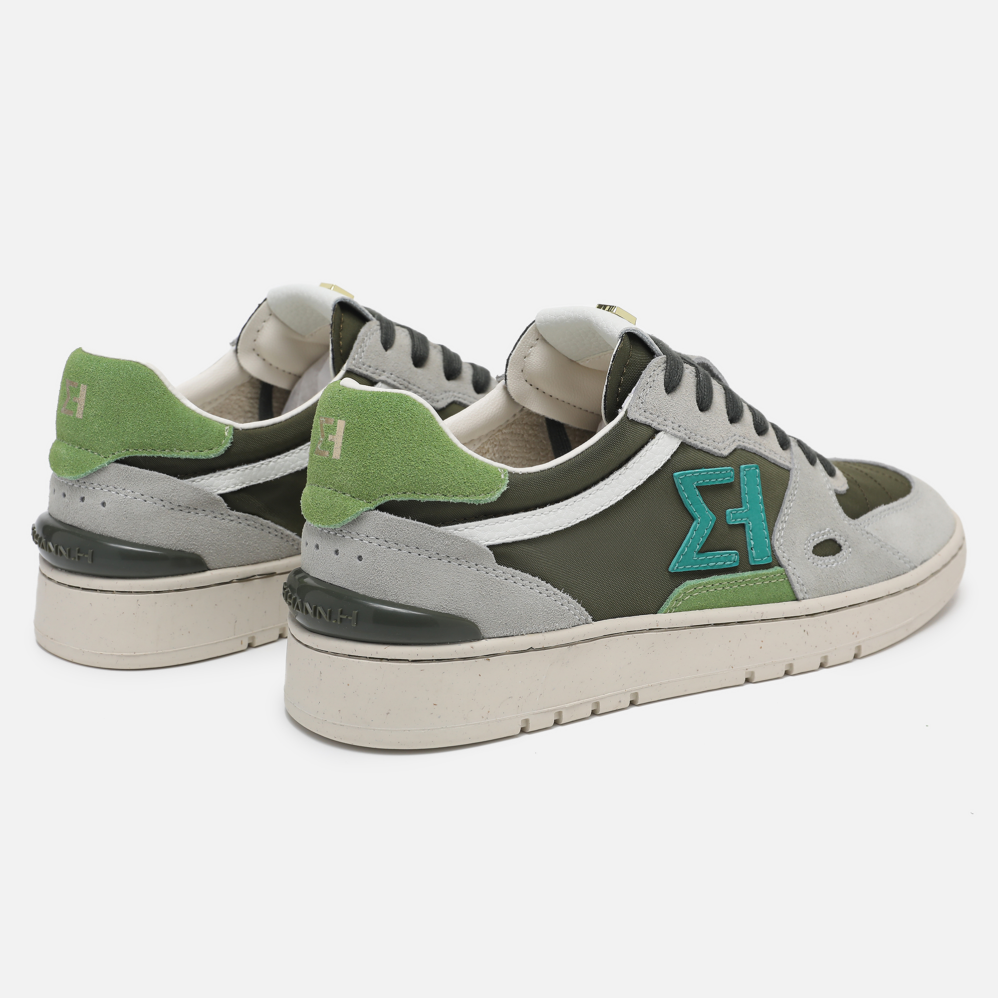 LS 889 KAKI