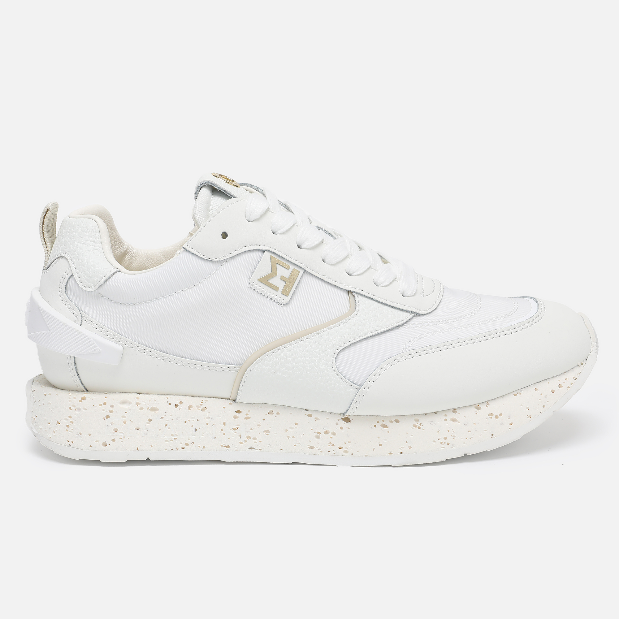 SJ 620 White W