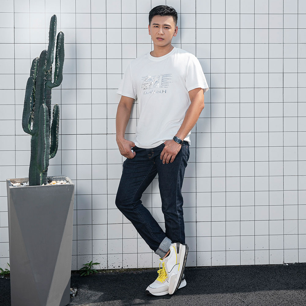 TS 103 White