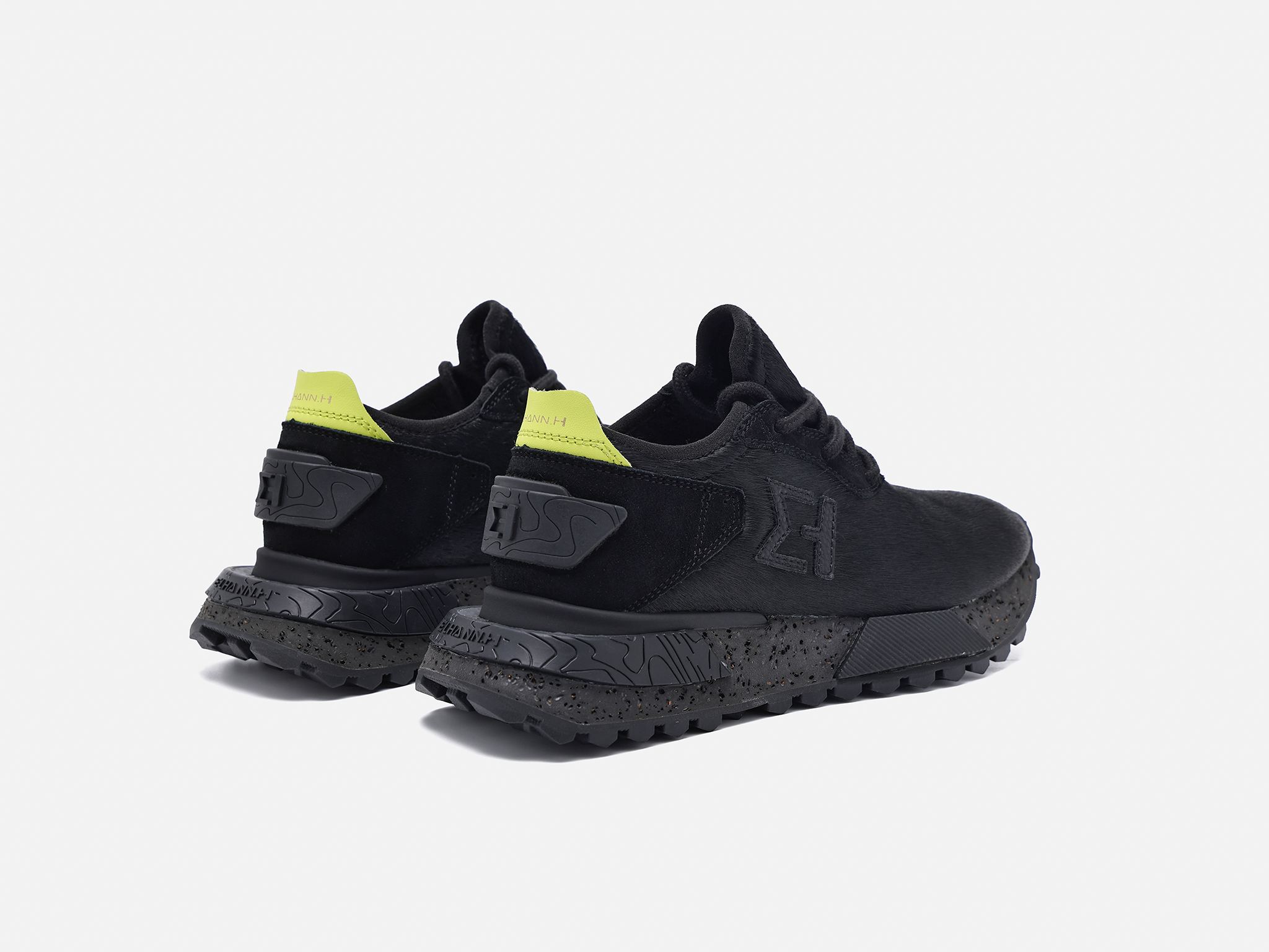 NSJ 303 P BLACK