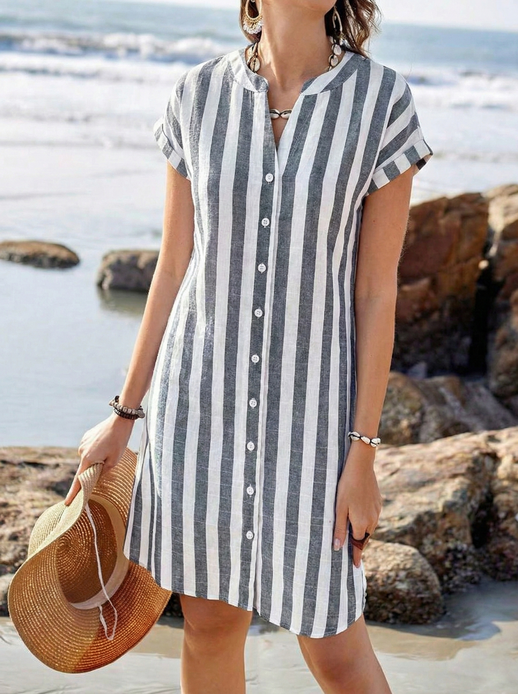 Elegant elegant striped dress