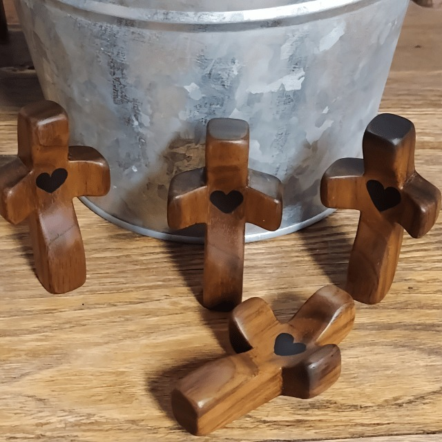 (🌲Early Christmas Sale- 49% OFF) ✝️100% Handmade Wooden Cross My Heart With A Keychain