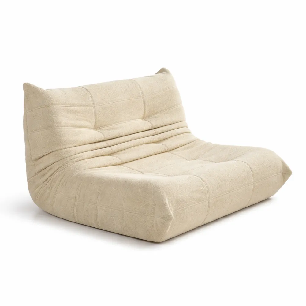 Gemütliches XXL-Sitzsack-Sofa aus weichem Fleece, ideal zum Entspannen und Lesen