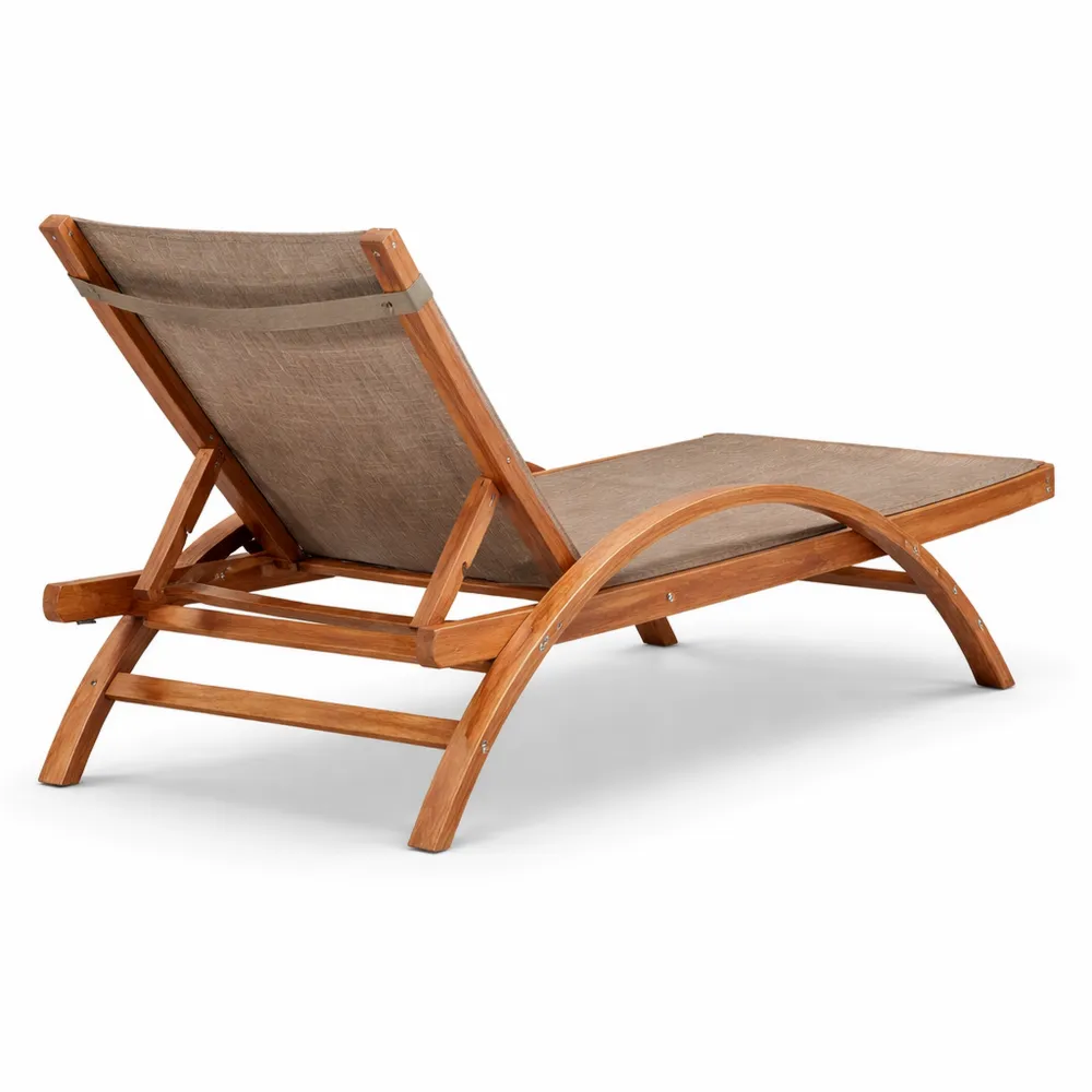 Verstellbare Sonnenliege mit Armlehnen aus wetterfestem Holz für den Garten