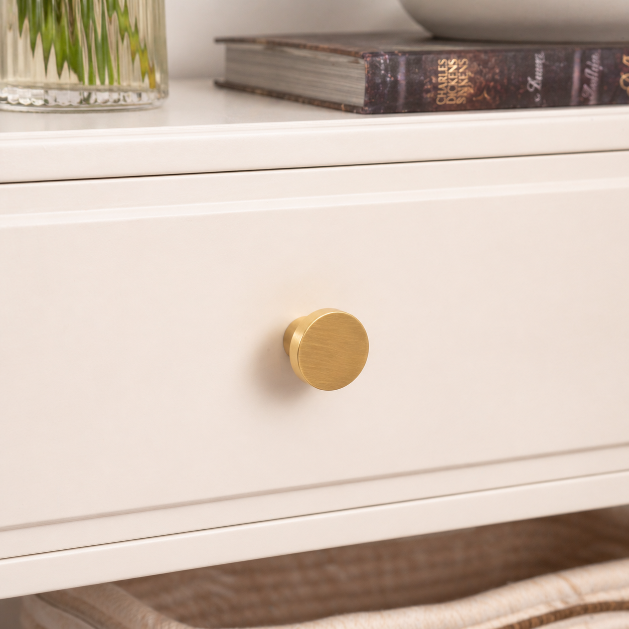 Round Cabinet Knobs