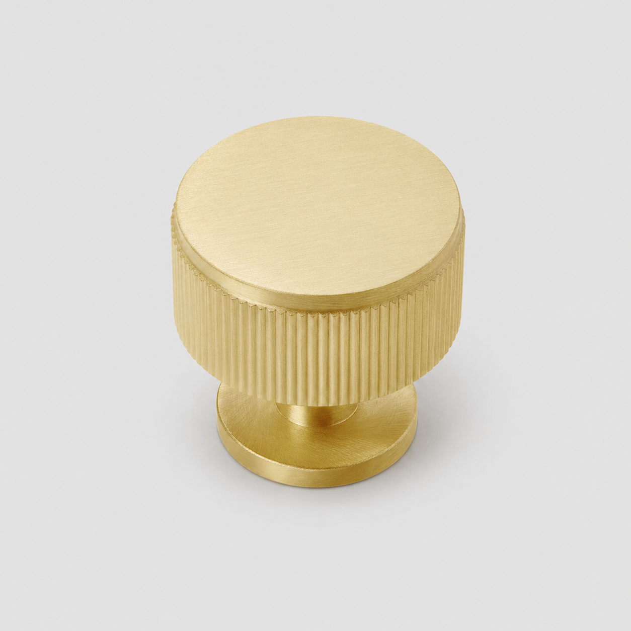 Vertical Grain Cabinet Knobs
