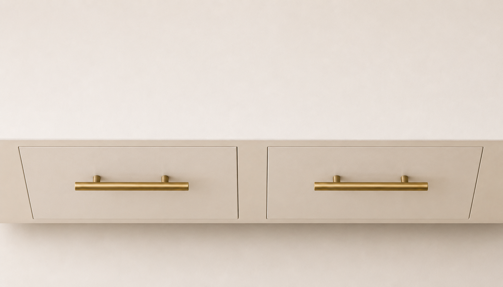 Qogrisun Solid Brass Pull in Kitchen