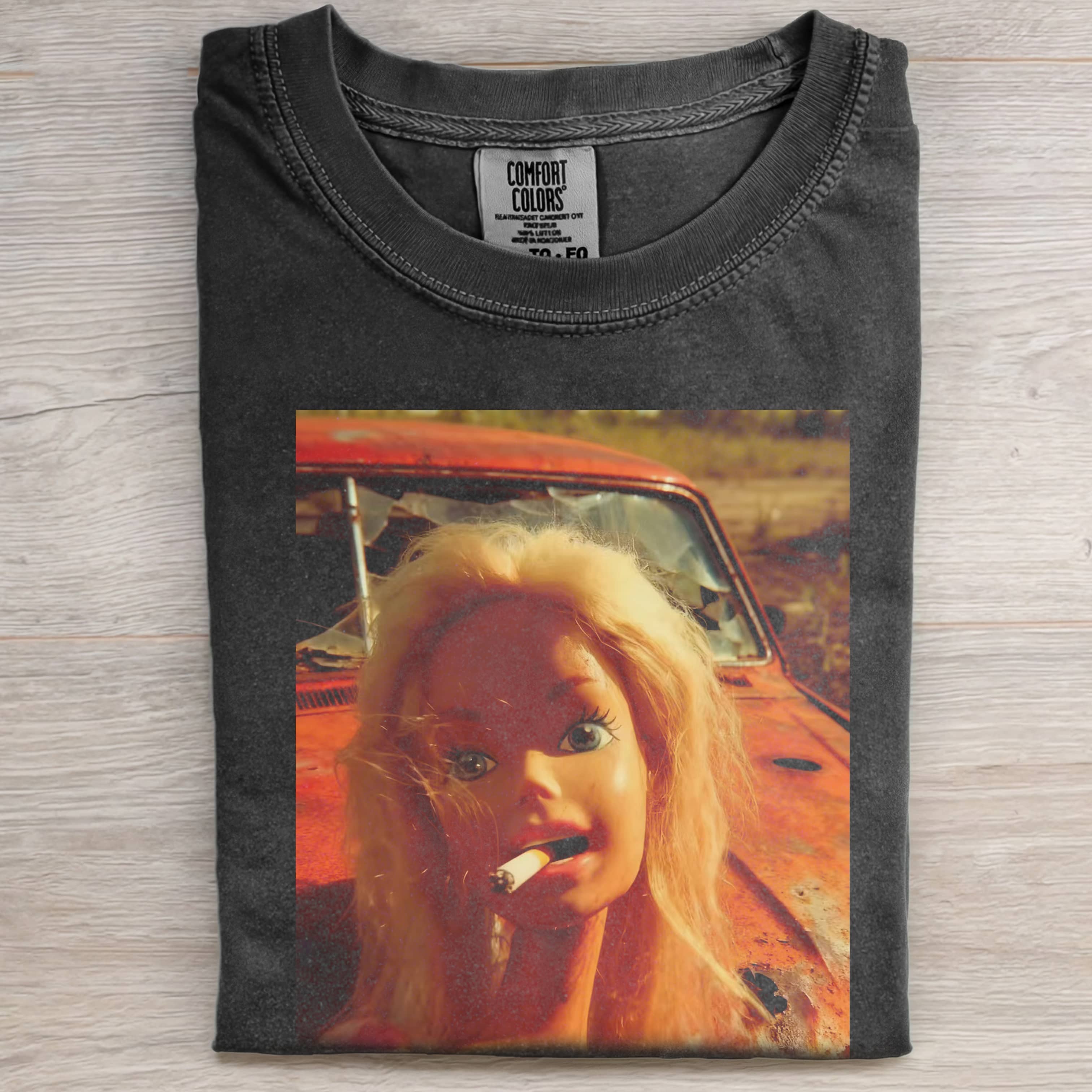 RETRO Funny Doll Face GIRL SMOKING TEE-ShawnCraft