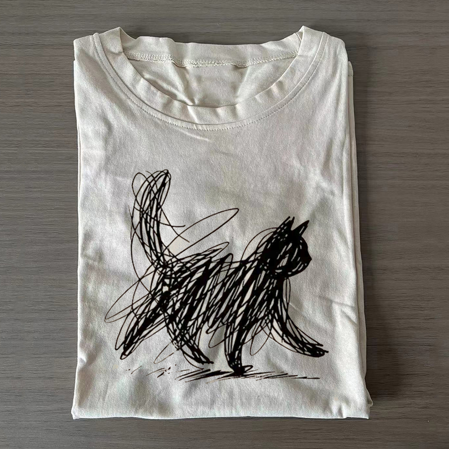 Minimalist Cat T-shirt-ShawnCraft