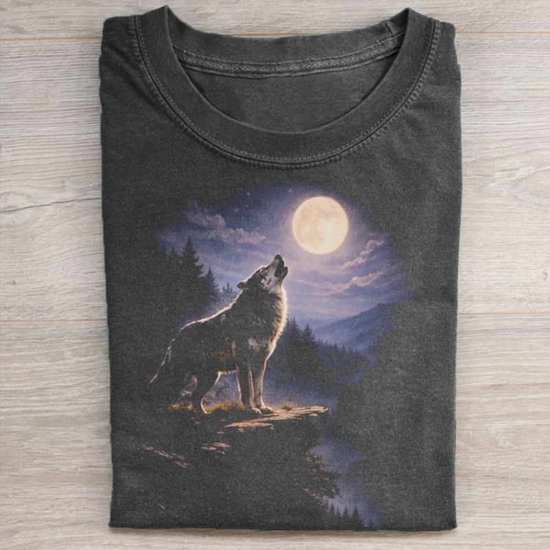 Wildlife Nature Graphic T-shirt-ShawnCraft