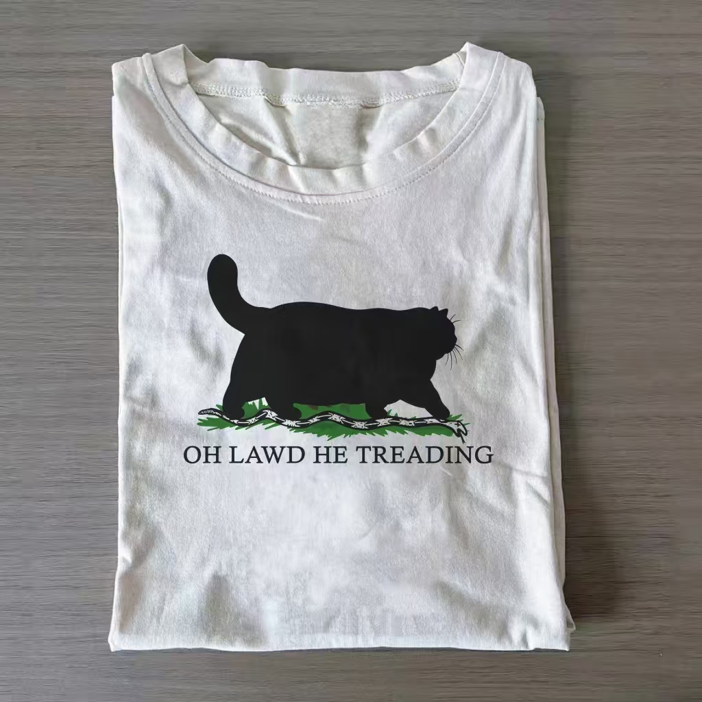 "Oh Lawd He Treading" Cat Meme T-shirt