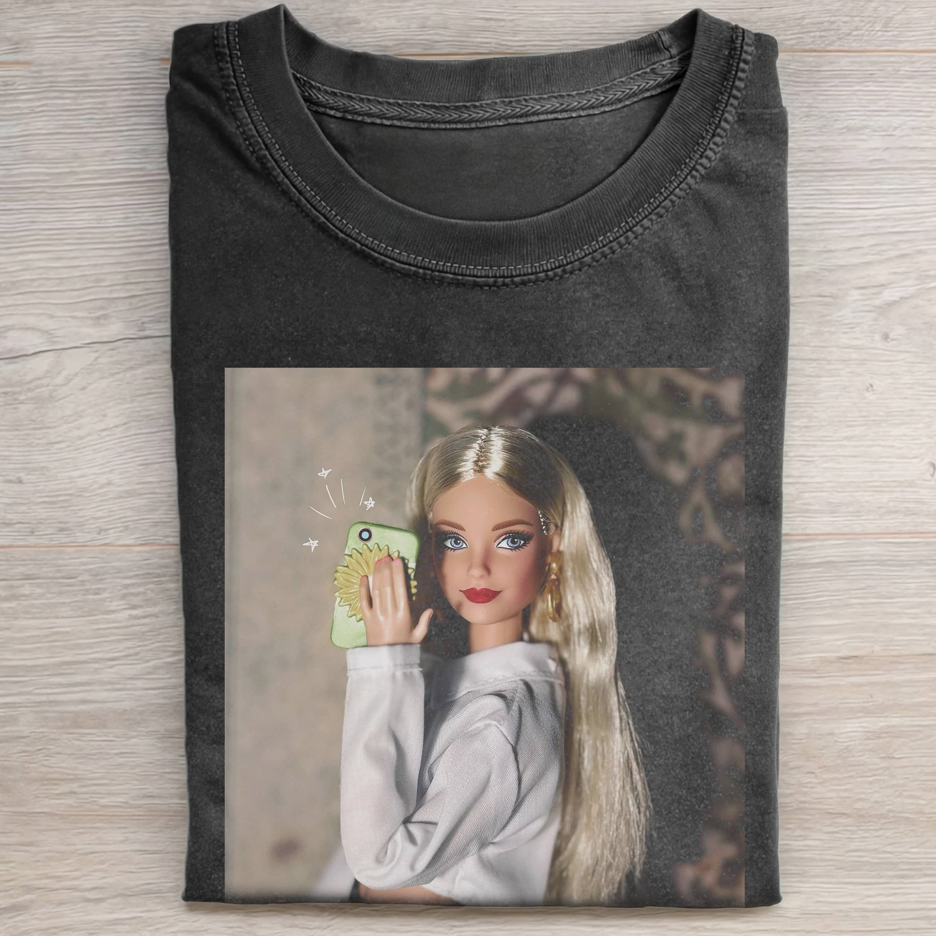 SELFIE Funny Doll FaceCORE MEME TEE