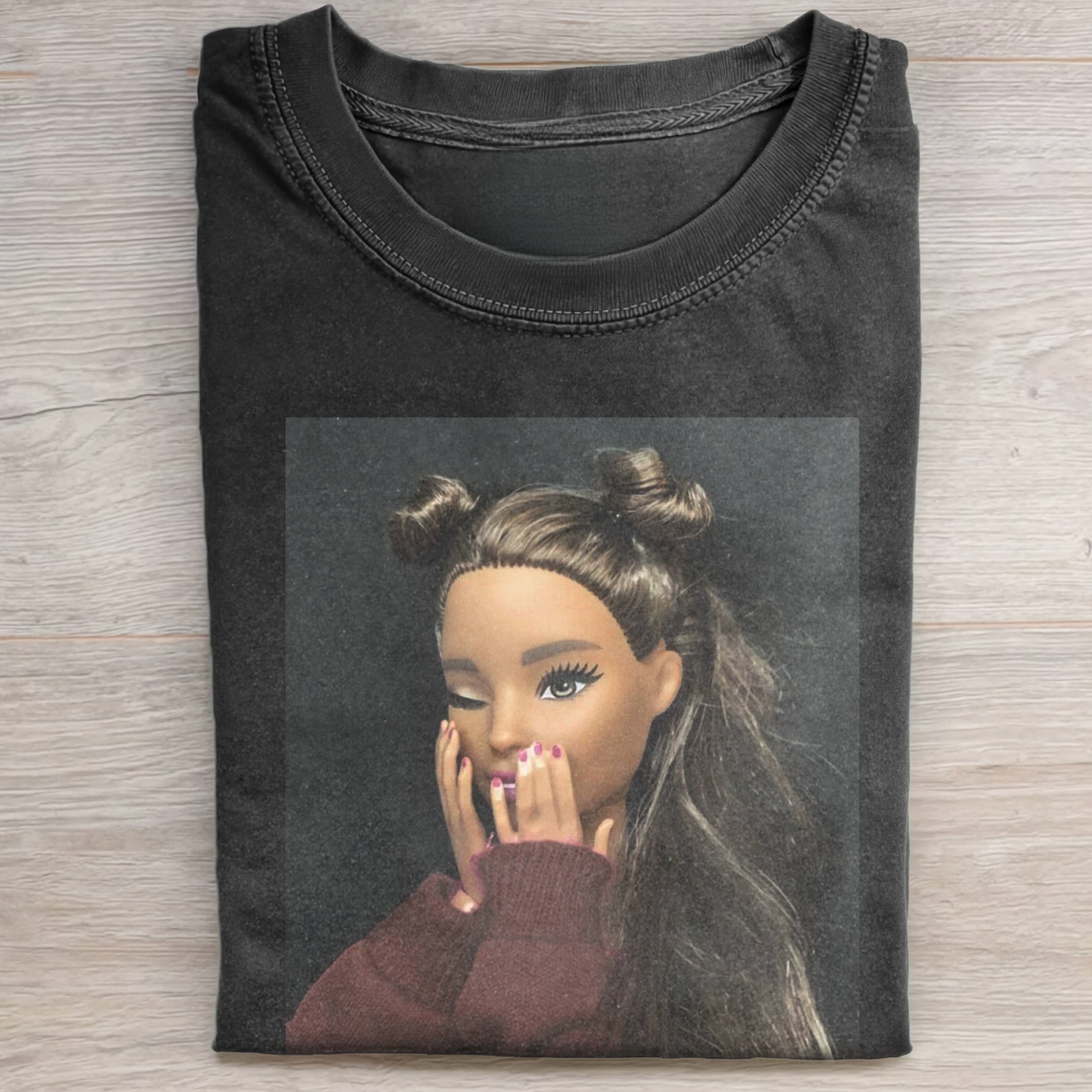CRYING Funny Doll FaceCOREE T-SHIRT