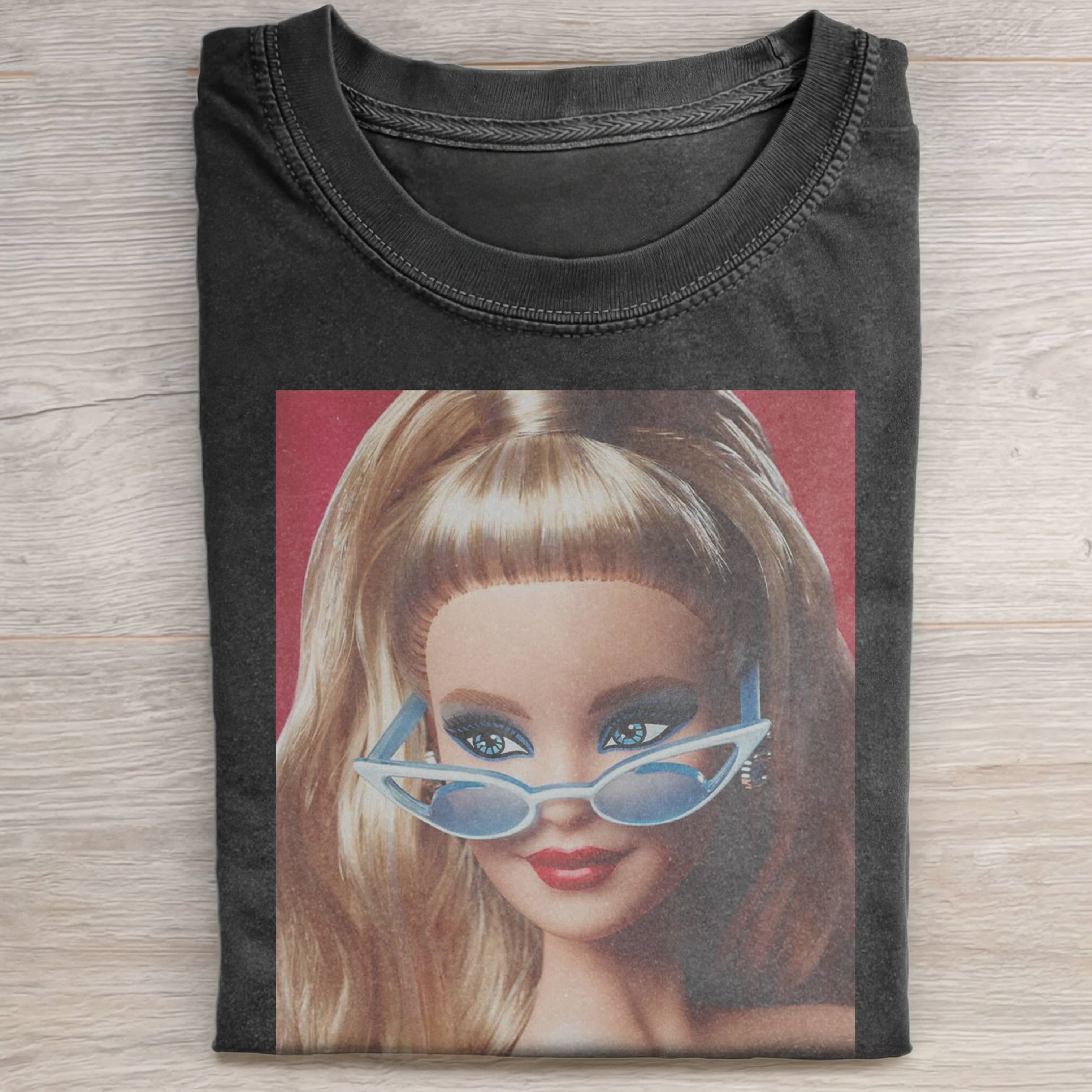 SUNGLASSES TRENDY Funny Doll FaceCORE MEME TEE