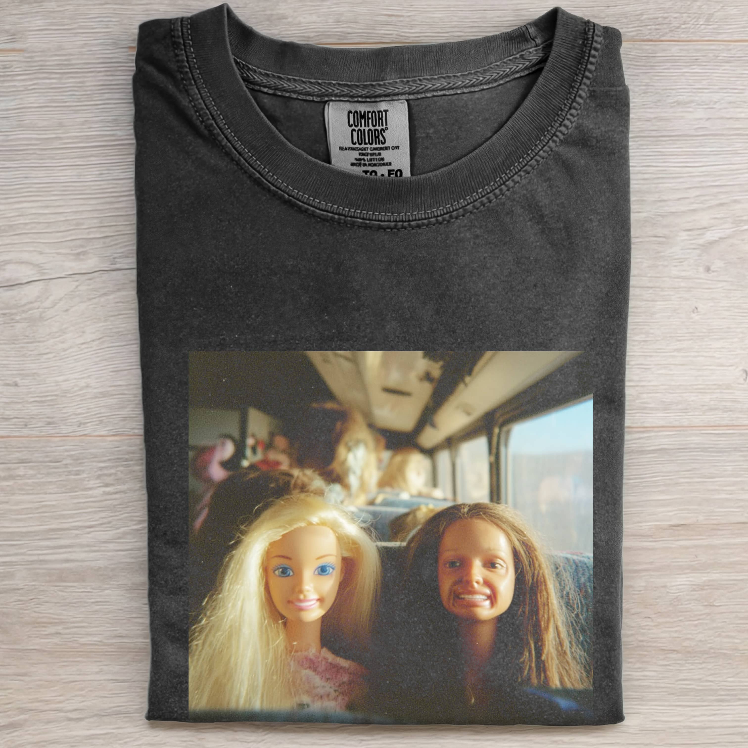 Funny Doll Face GIRL ON THE BUS T-SHIRTS-ShawnCraft