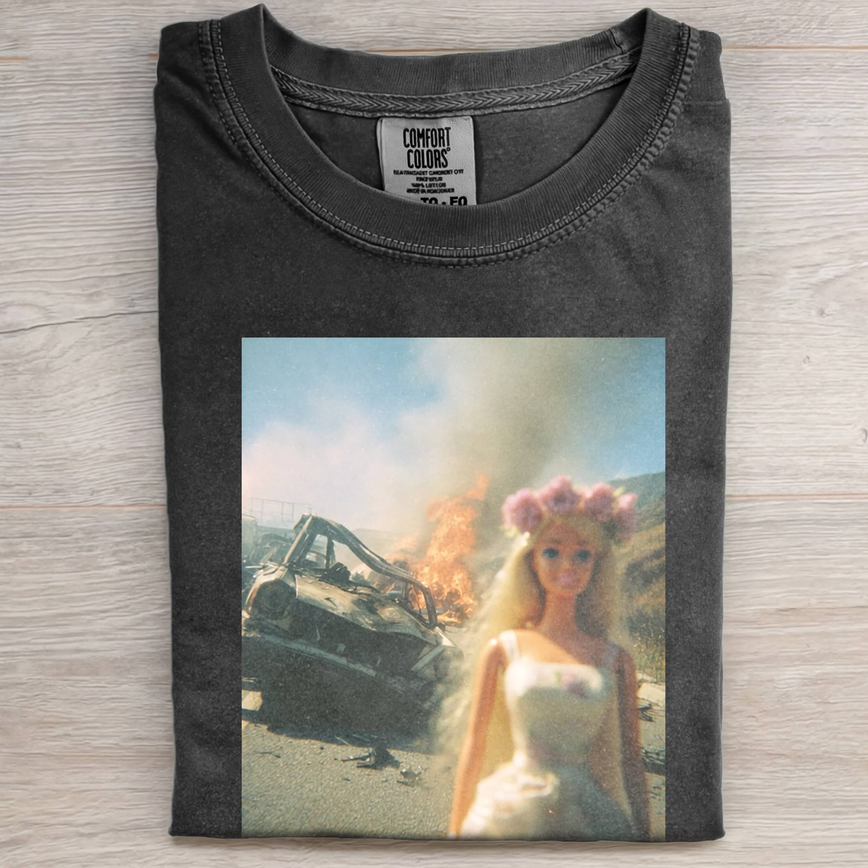 BIZARRE ART, CAR CRASH ART, RETRO ART, Funny Doll FaceCORE TEE-ShawnCraft