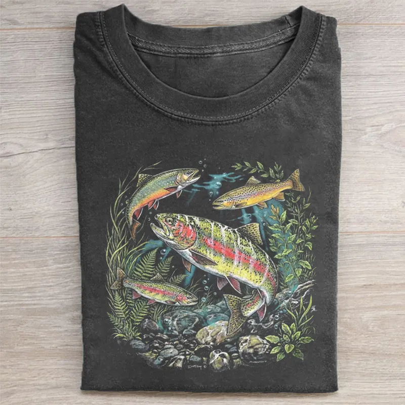 90s River Wildlife T-shirt
