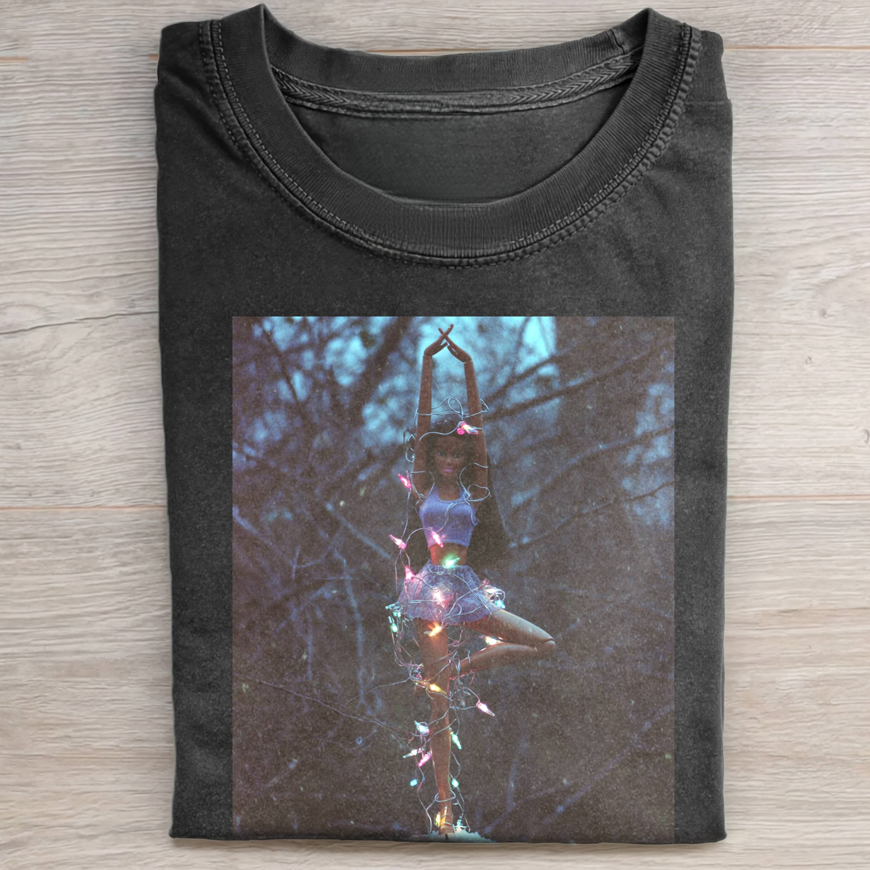 Funny Doll FaceCORE RETRO WITH COLORFUL LIGHTS TEE