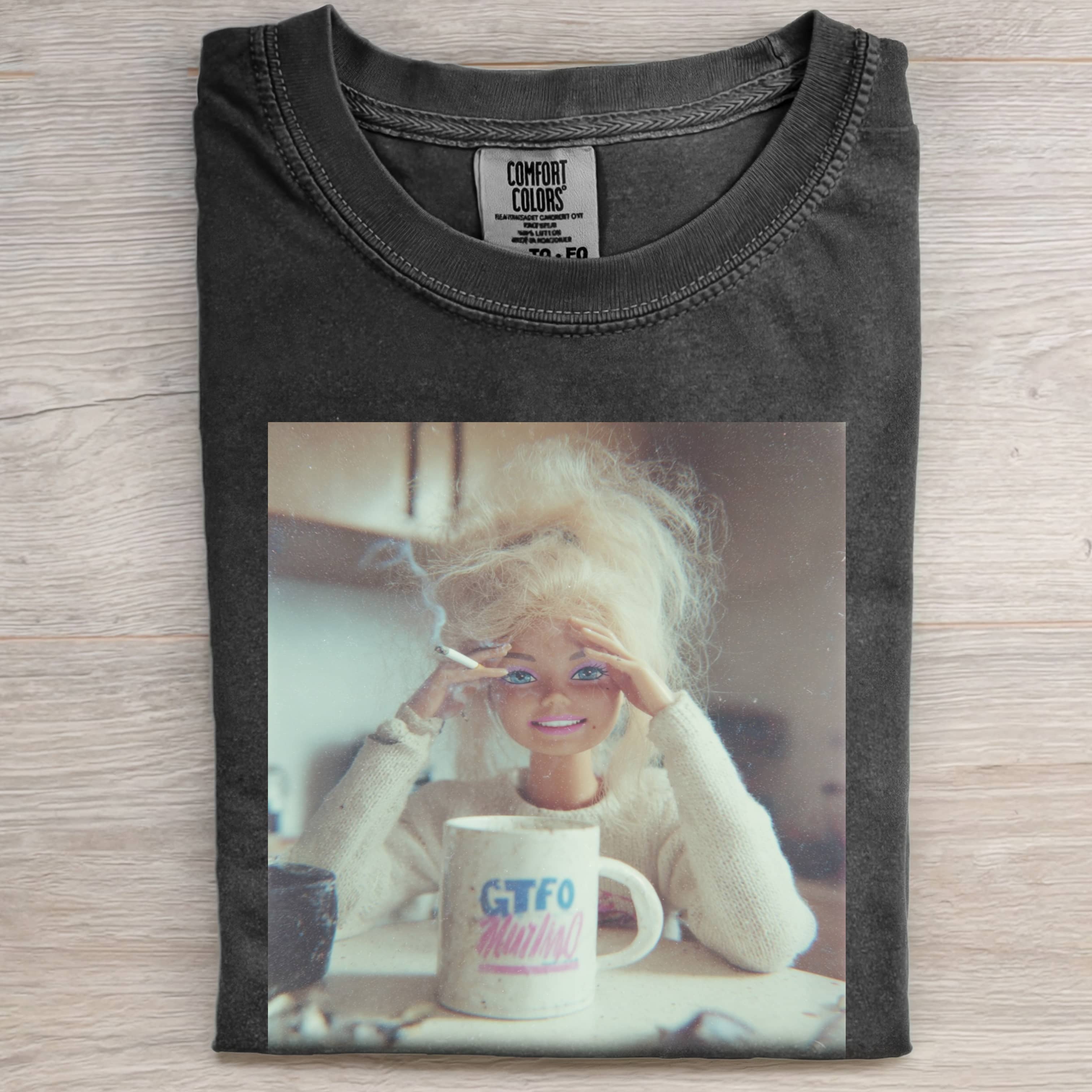 SMOKING DRINKING COFFEE Funny Doll Face GIRL T-SHIRT-ShawnCraft