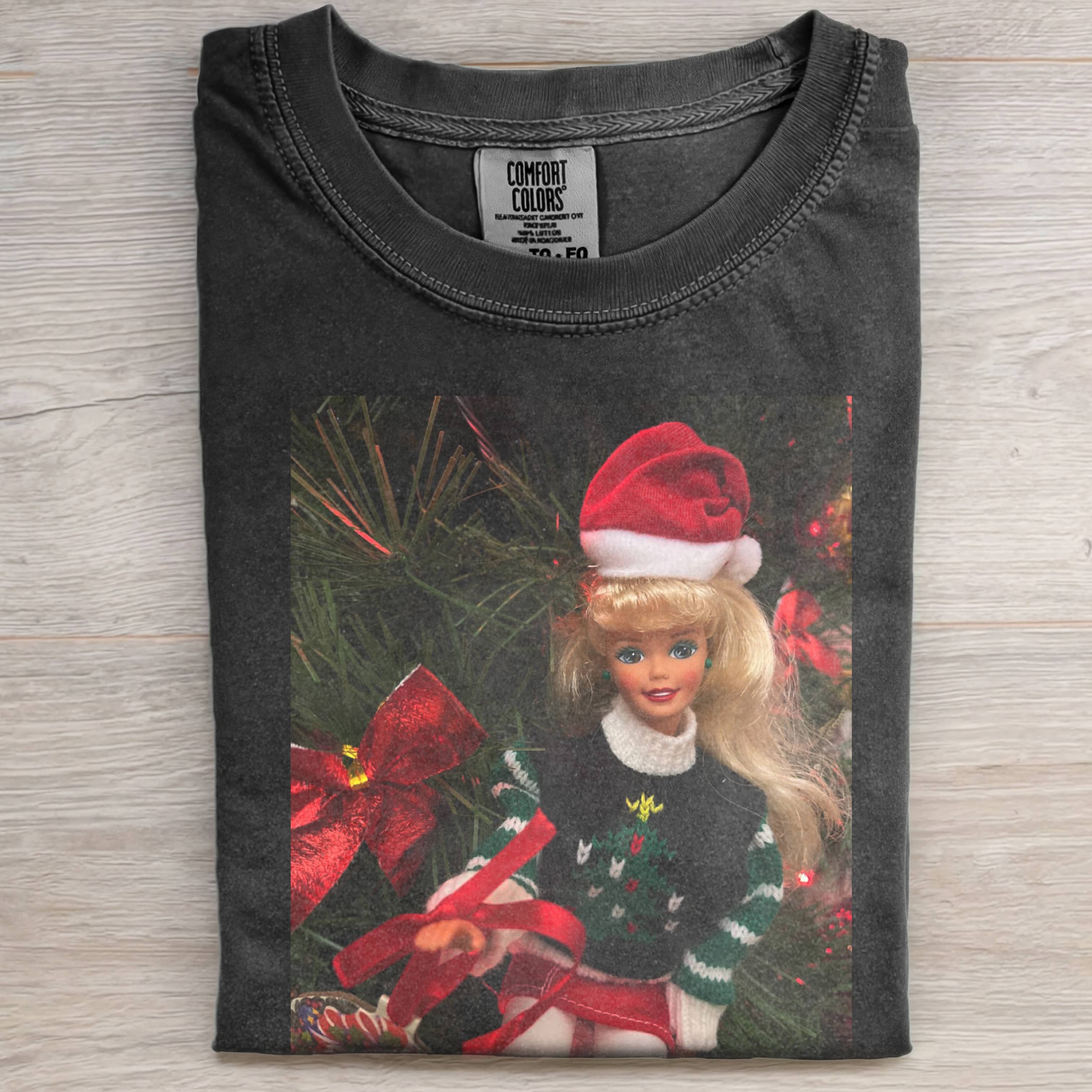 RETRO BIG-EYED Funny Doll FaceCORE CHRISTMAS T-SHIRT-ShawnCraft
