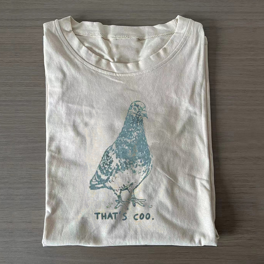 Vintage Pigeon Graphic T-shirt-ShawnCraft