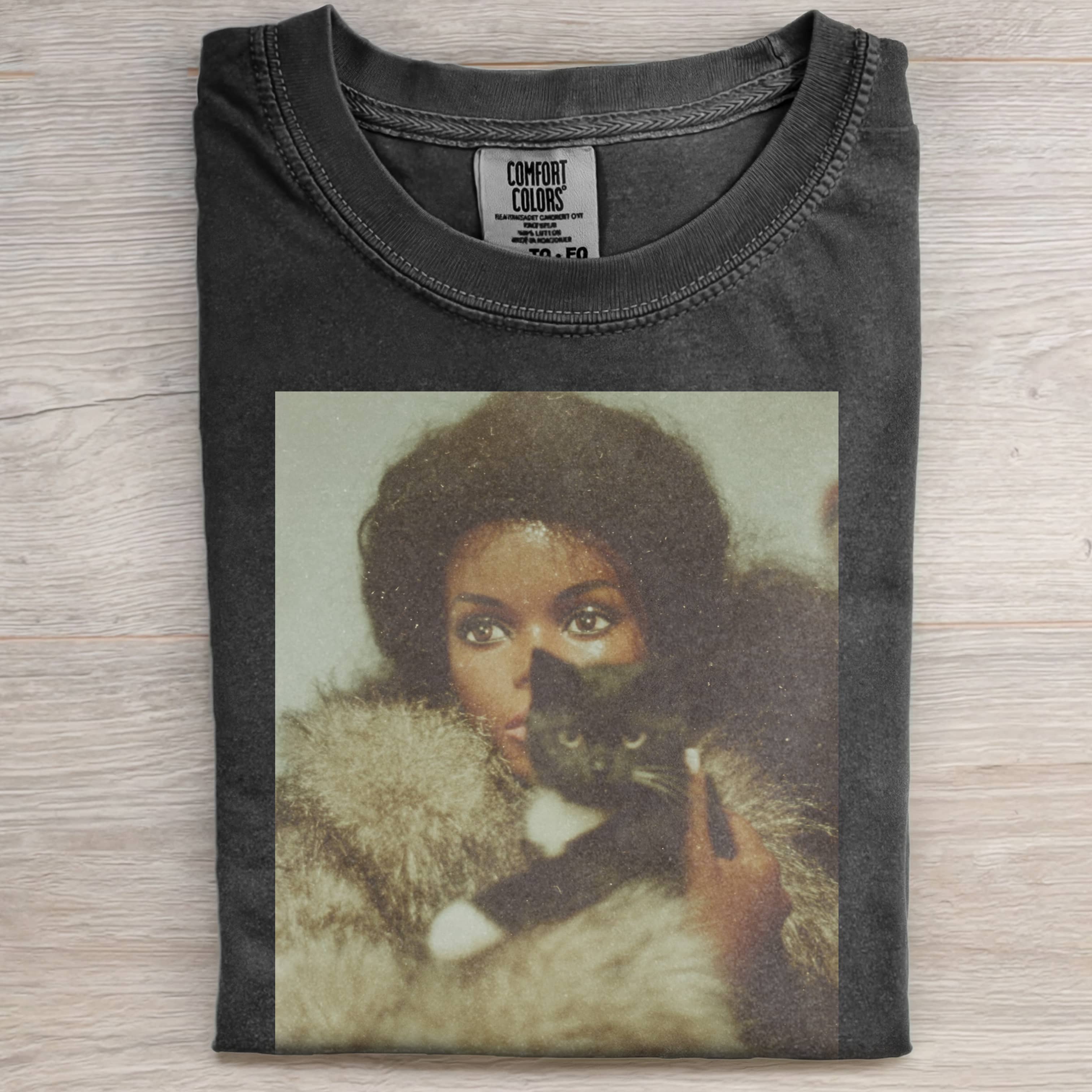 GORGEOUS BLACK Funny Doll FaceCORE AND CAT TEE-ShawnCraft