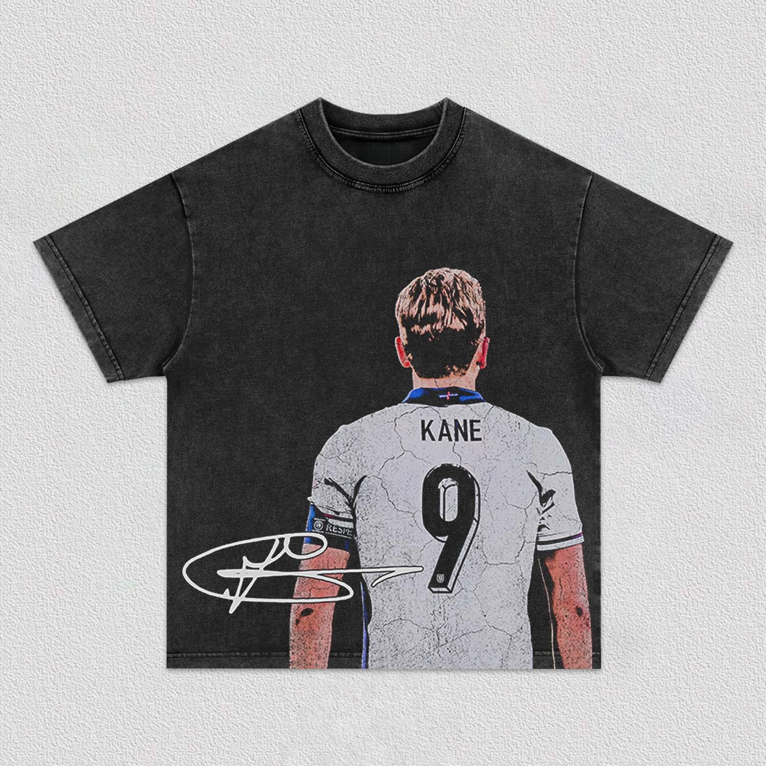 ENGLAND STRIKER #9 SIGNATURE GRAPHIC T-SHIRT