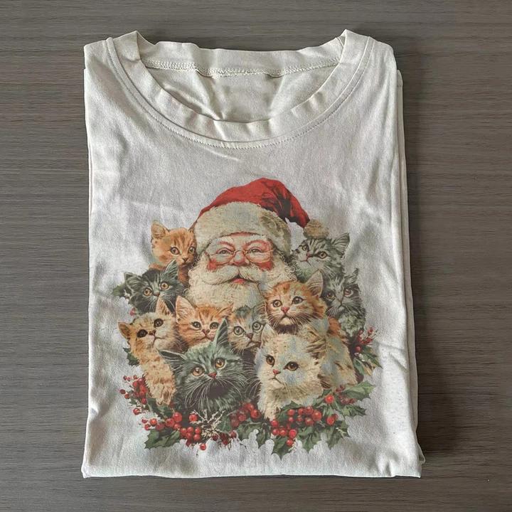 Retro Santa Claus & Kittens Christmas T-shirt-ShawnCraft