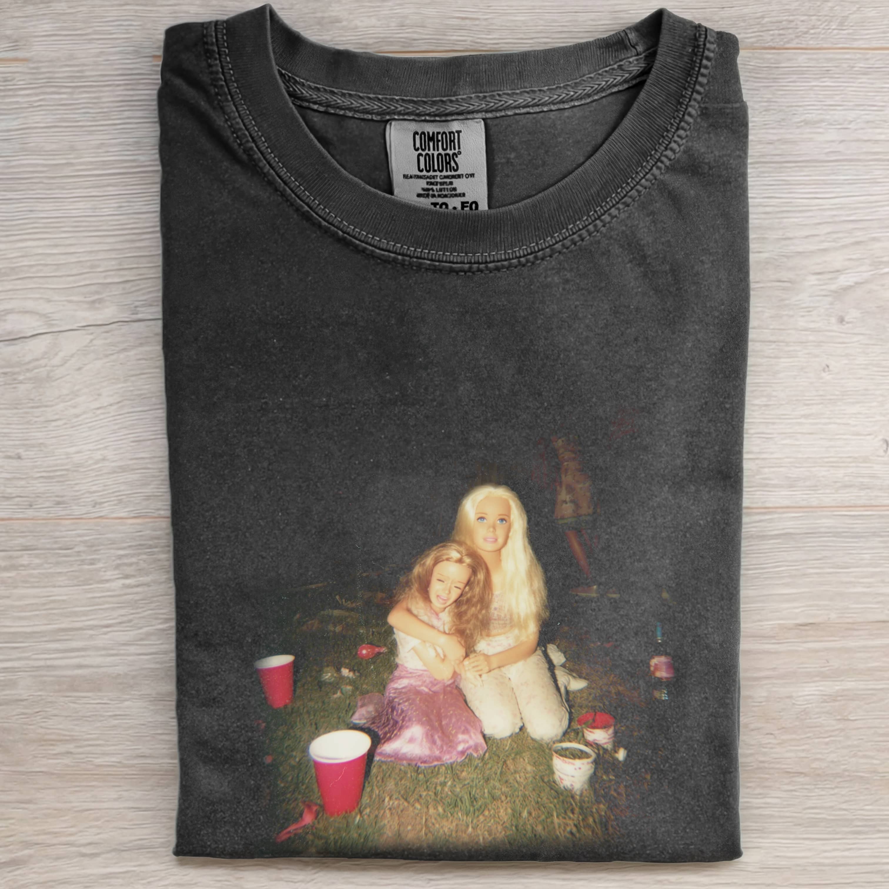 TWO Funny Doll FaceCORE HUGGING TEE-ShawnCraft