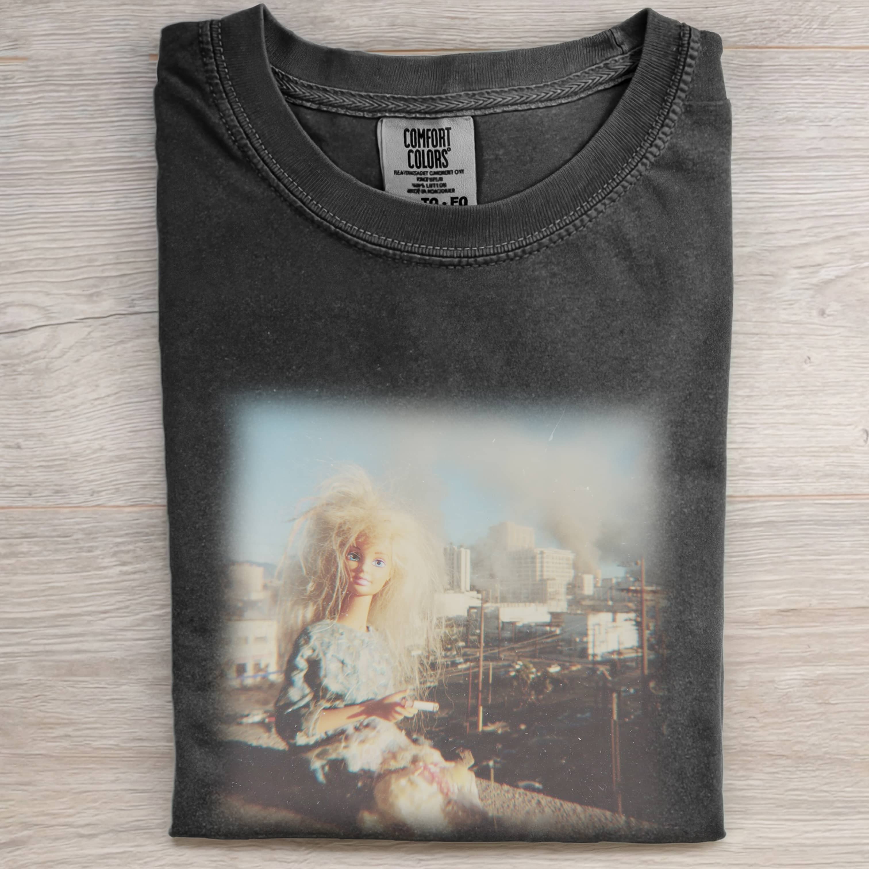 RETRO HIGH-RISE Funny Doll Face GIRL T-SHIRT-ShawnCraft