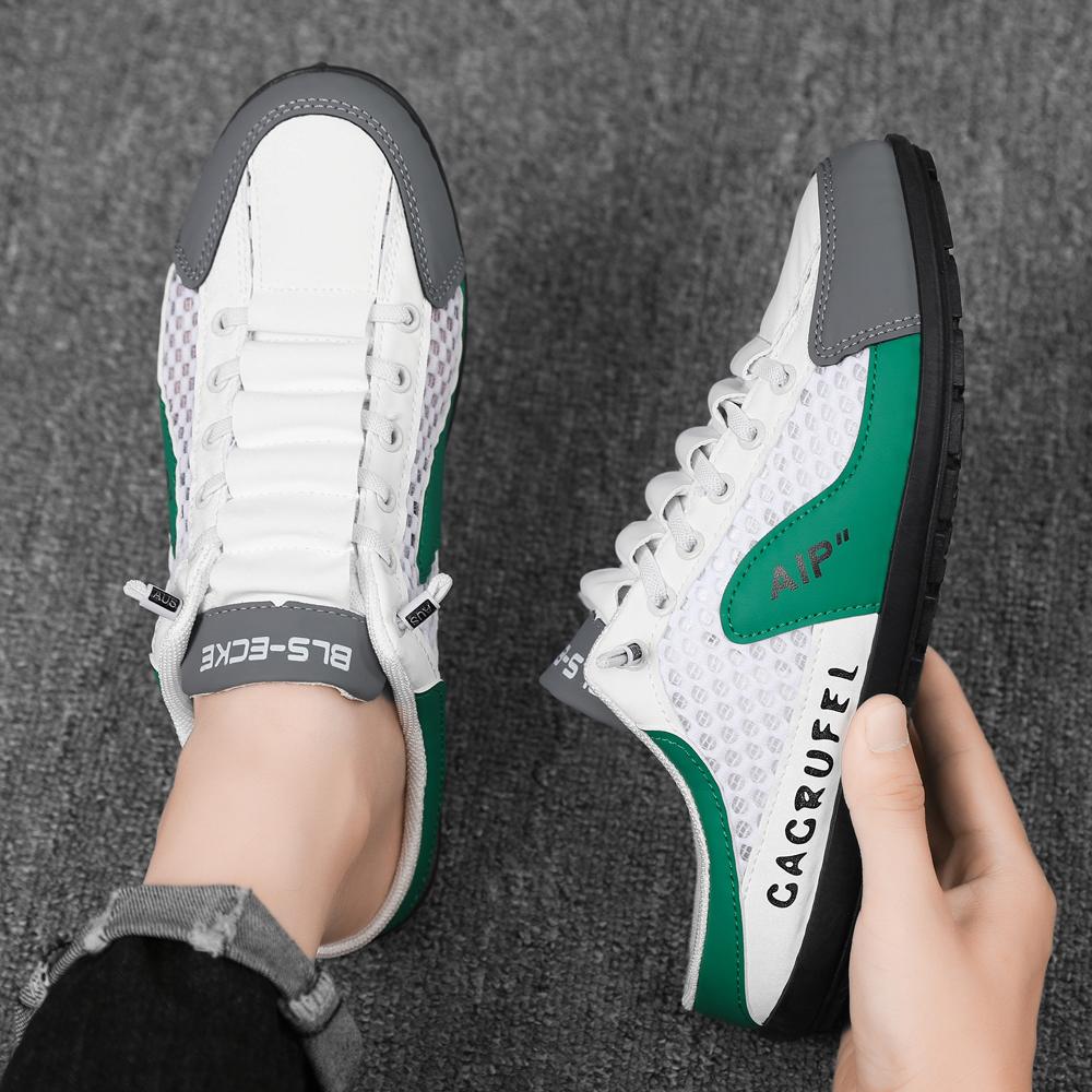 The best walking shoes are suitable for men to wear all day.