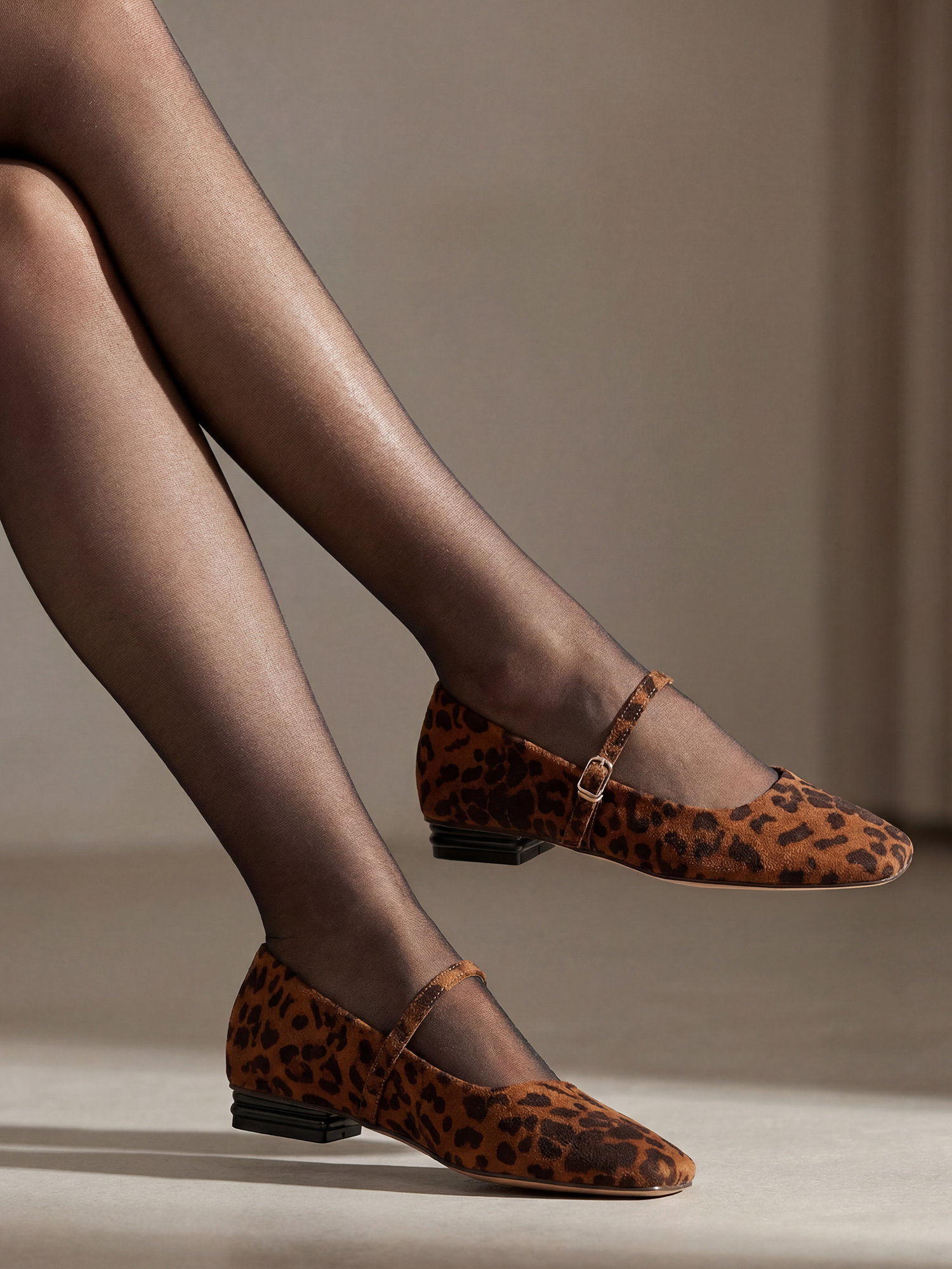 Womens Mary Jane Flats Closed Square Toe Ballet Flat Dressy Comfortable Slip on Shoes