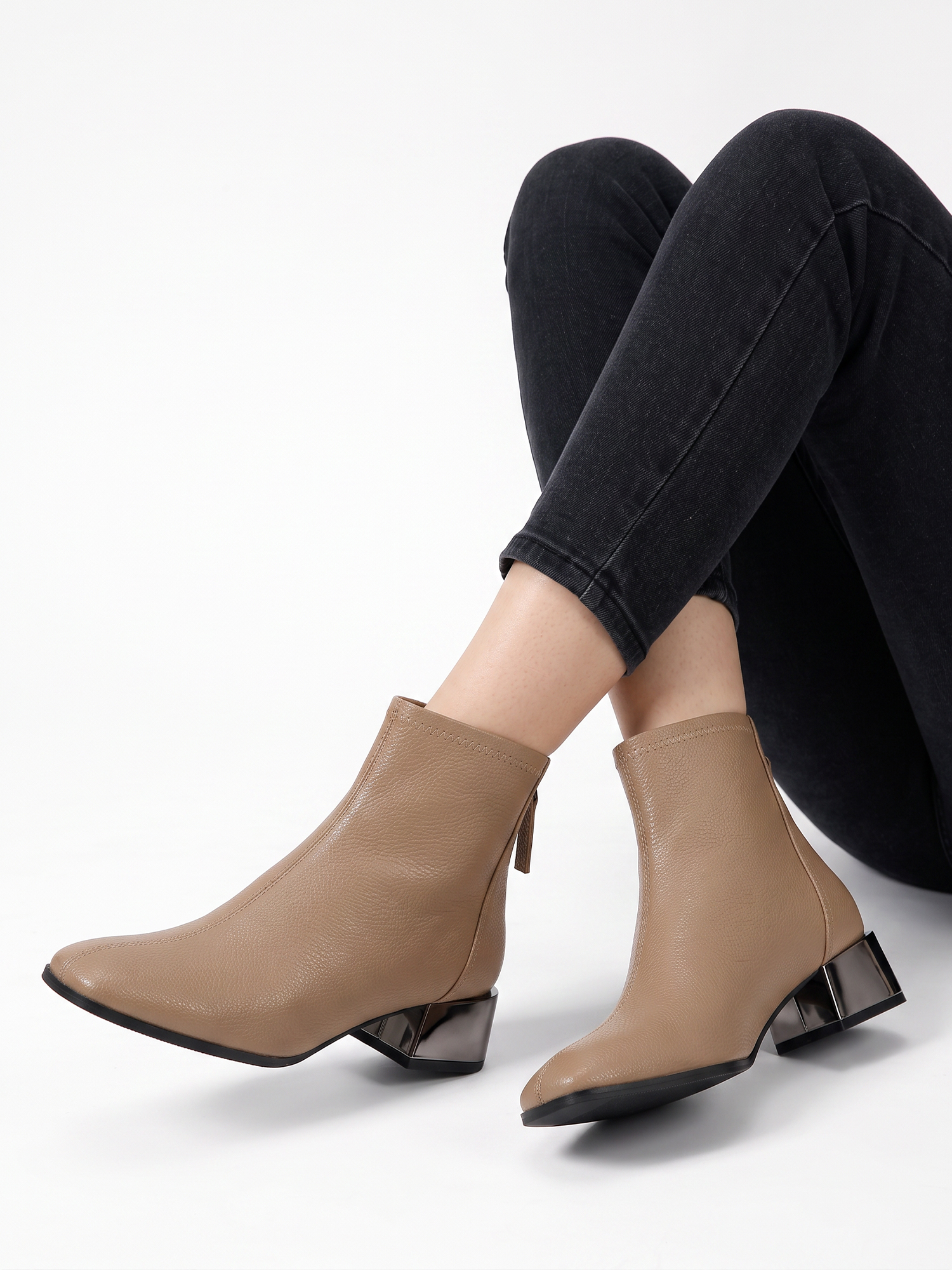 Womens Lambskin Insole Square Toe Ankle Boots Back Zip Plated Heel Modern Rear-zip Ankle Boots with Electroplated Block Heel, Ideal for Office, Dates, Parties & Autumn Daily Wear