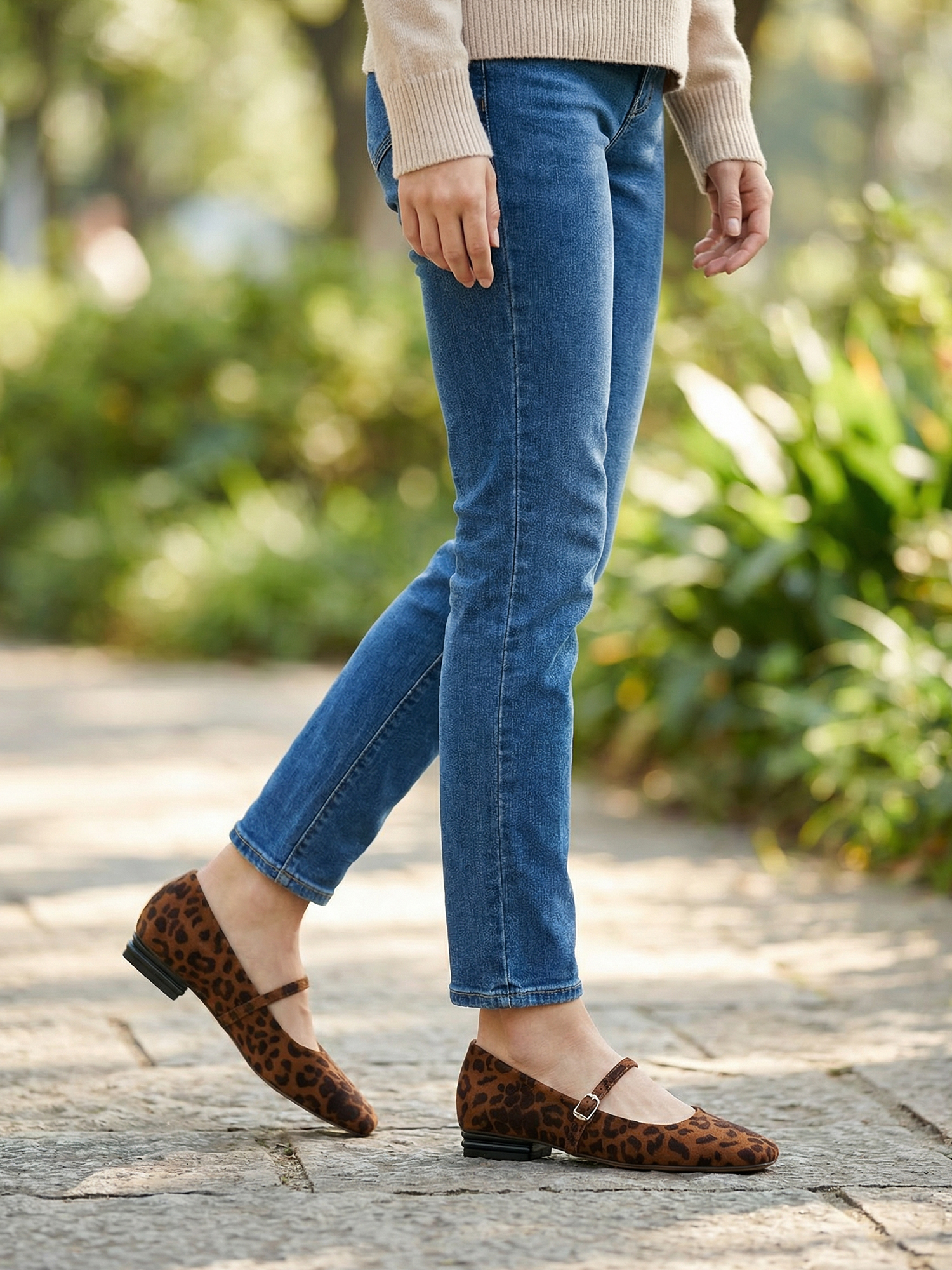 Womens Mary Jane Flats Closed Square Toe Ballet Flat Dressy Comfortable Slip on Shoes