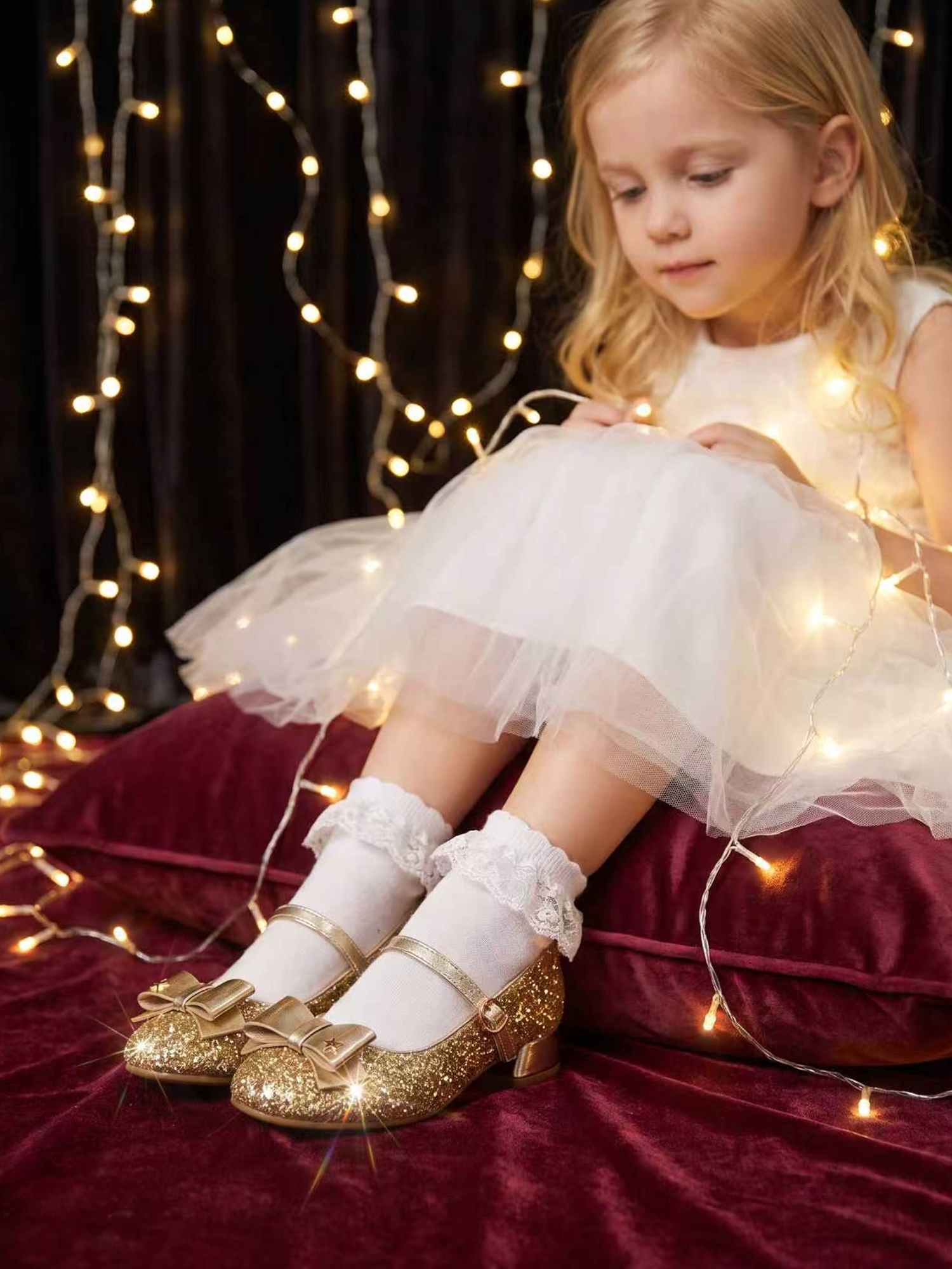 Girls Lambskin Insole Low Heels Mary Jane Ankle Strap Dress Shoes Dress Flats with Ankle Buckle, Bow with Star Detail, Fit Toddler, Little & Big Kid for Wedding, Party and School Daily Wear