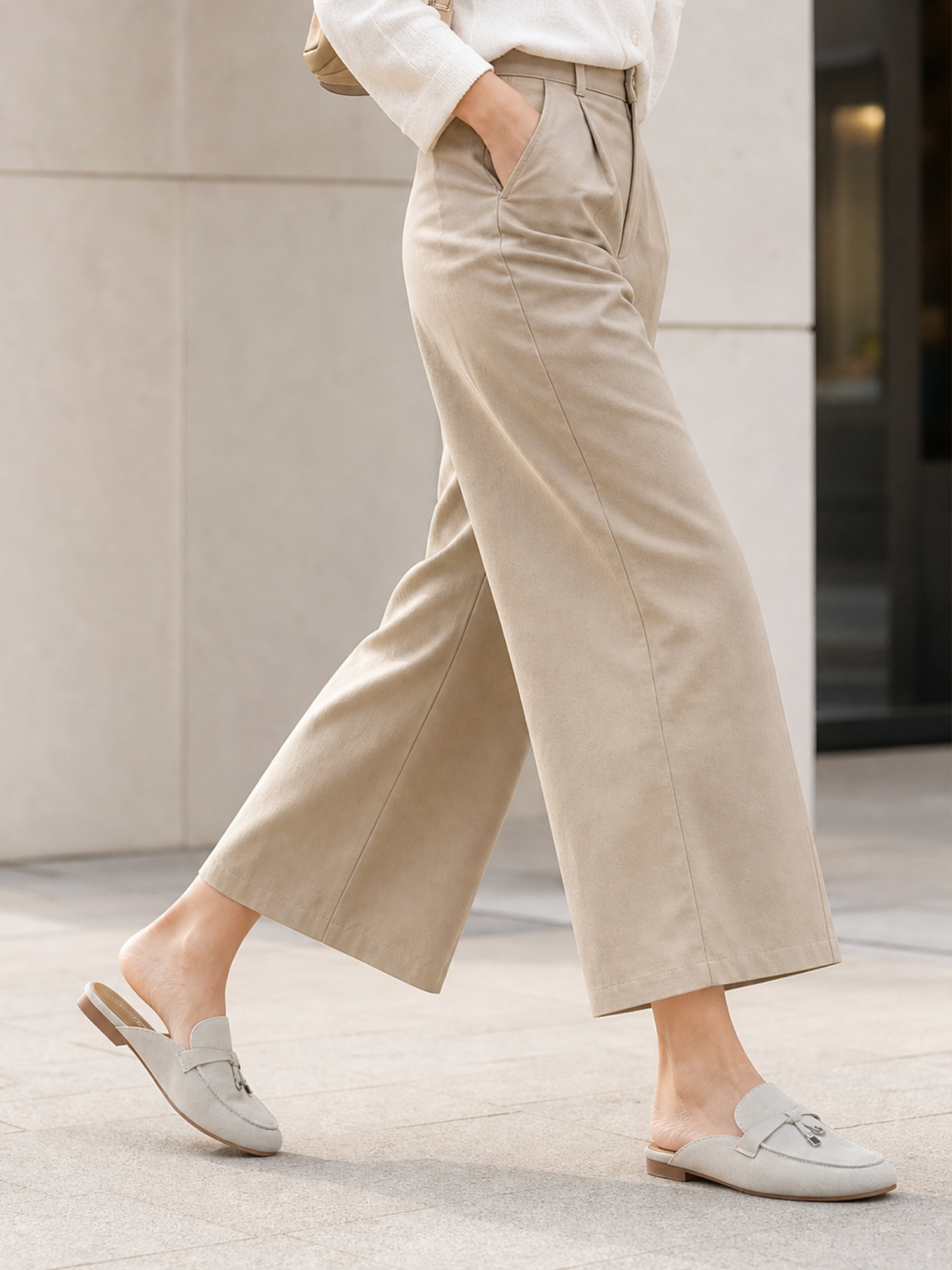 Womens Genuine Leather Flats Mules Metal Decoration Slip On Shoes Genuine Leather Flat Slides Closed Round Toe Fashion Dress Shoes for Home Office Work Go Out and Daily Wear