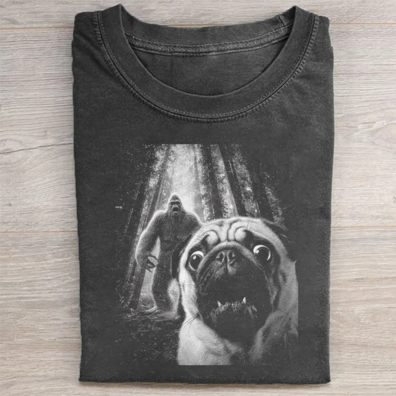 Funny Pug Bigfoot Selfie T-shirt