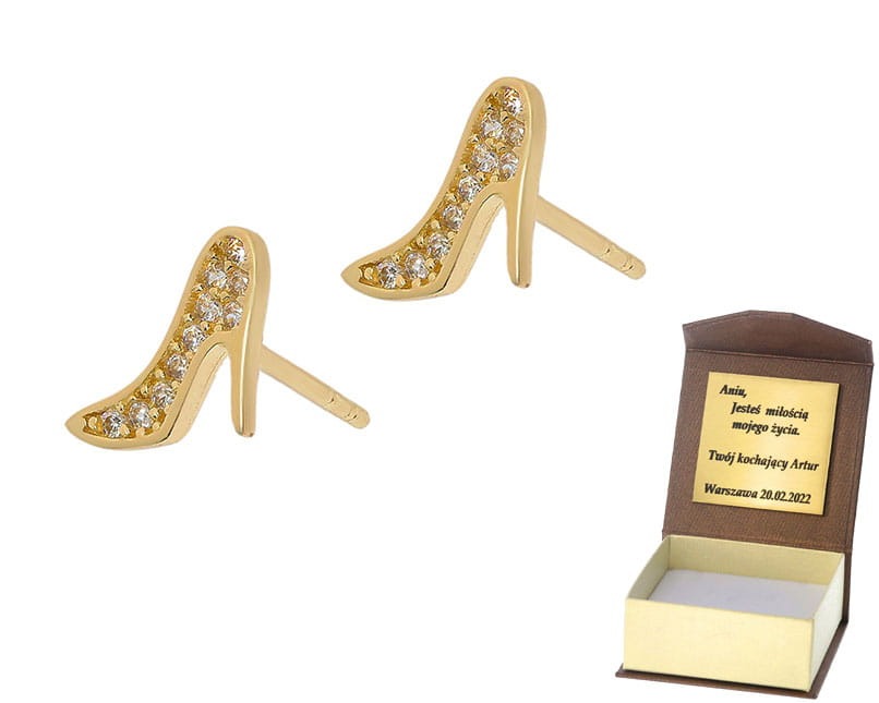Złote kolczyki buty na obcasie próby 585