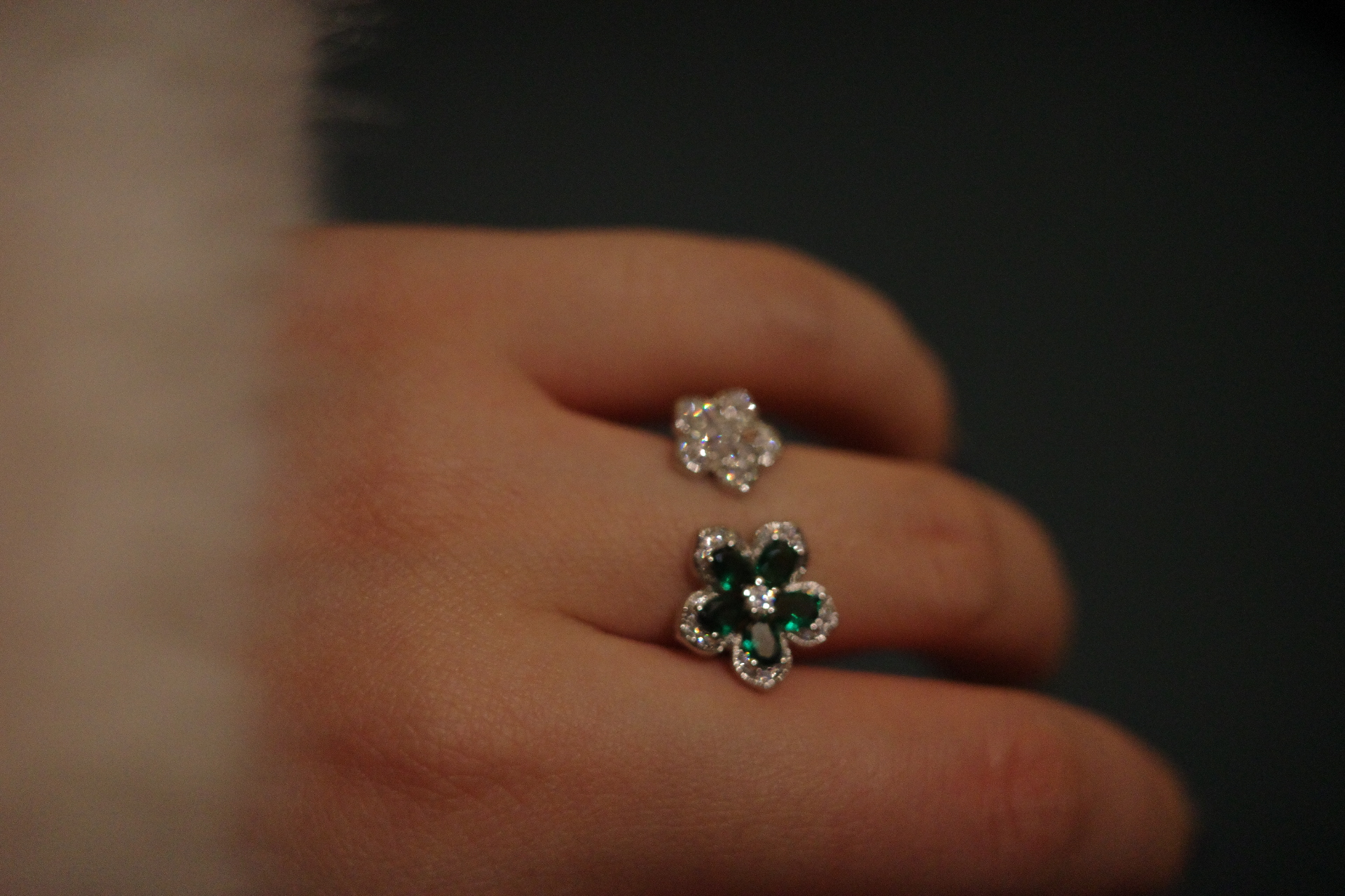 The Jupiter Emerald Garden Ring – Floral Blossom & Gilded Stardust Lattice