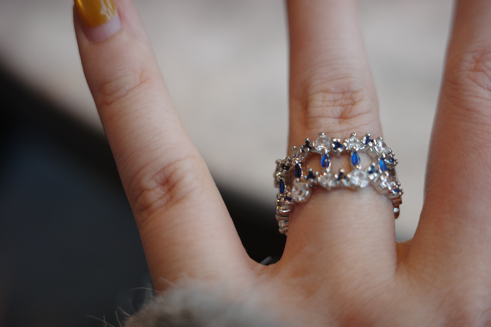 The Mercury Orbital Ring – Azure Accents & Hollow Geometric Lace