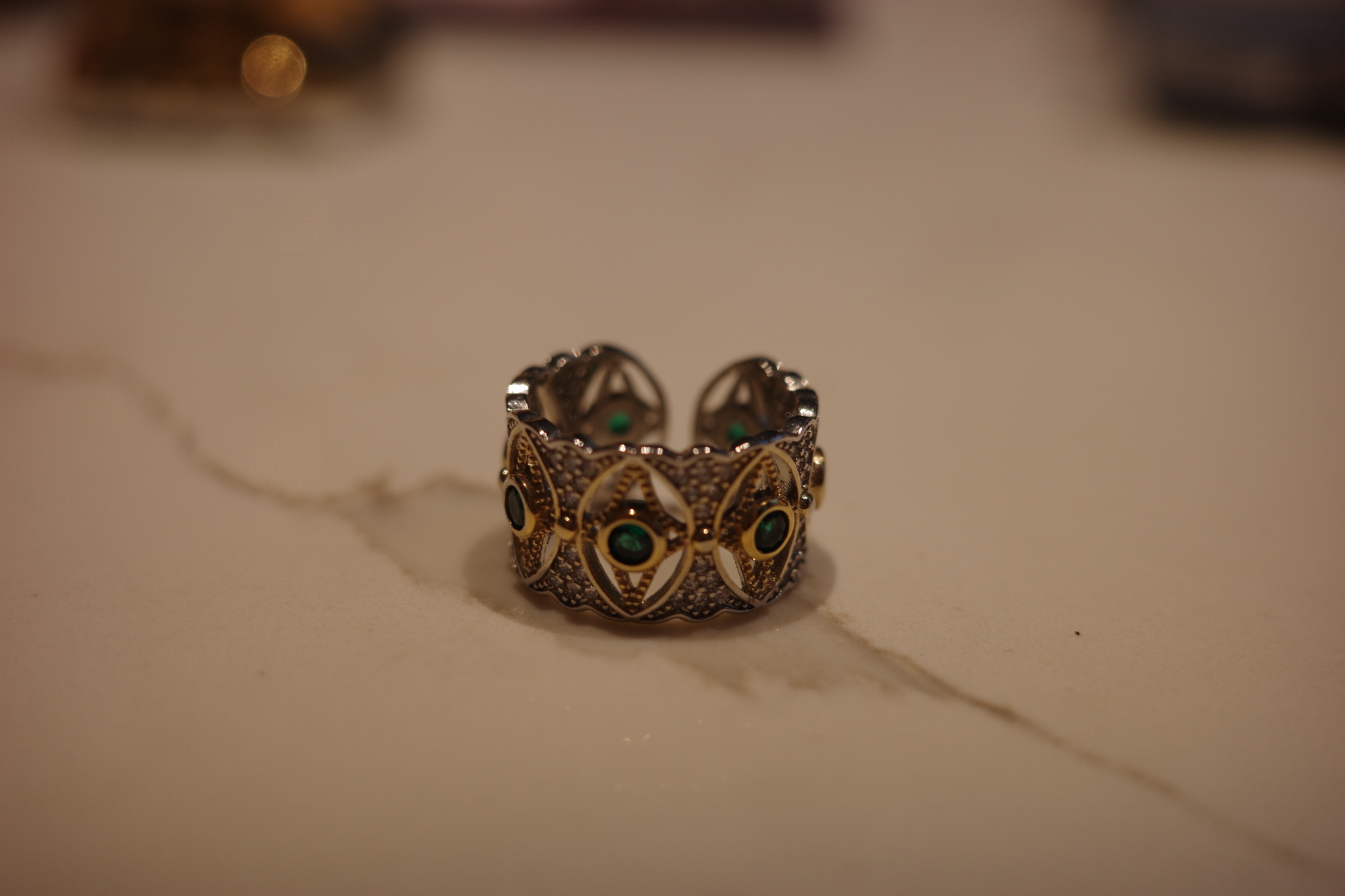 The Jupiter Venetian Eye Ring – Two-Tone Celestial Lattice & Verdant Zirconia