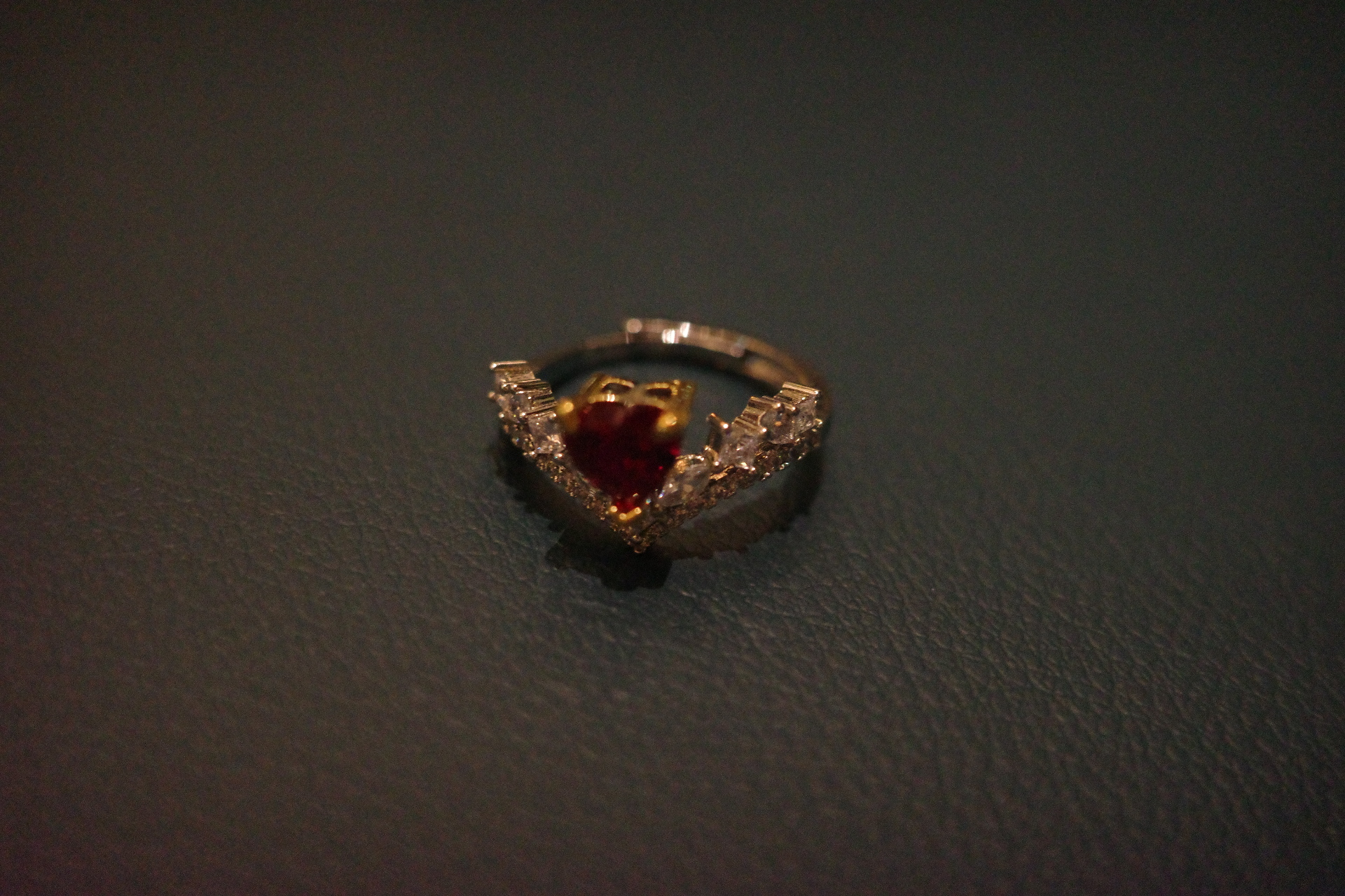 OR-YÉNA | The Mars Coronation Ring – Crimson Heart Corundum & Double-V Crown Halo