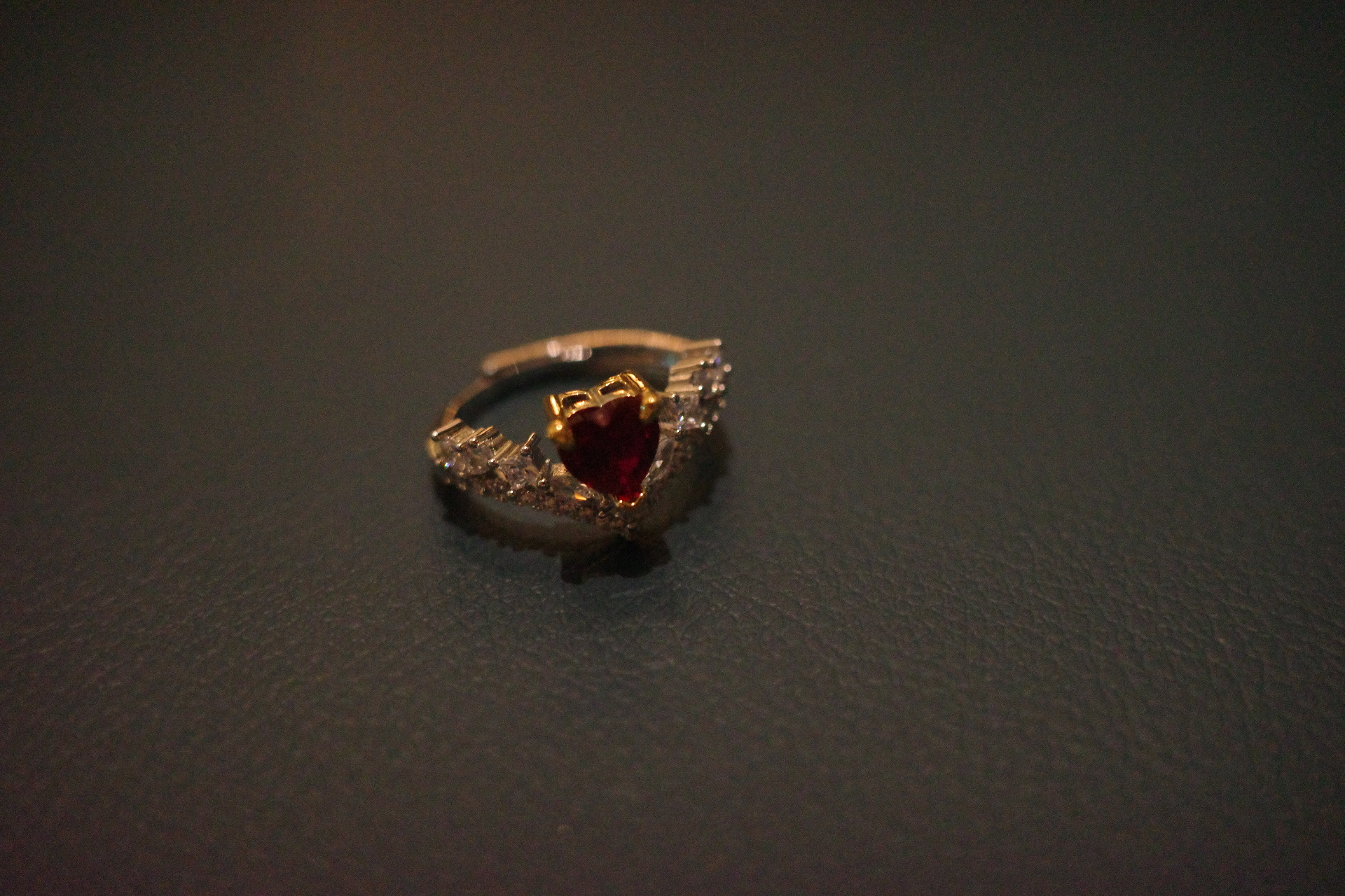 OR-YÉNA | The Mars Coronation Ring – Crimson Heart Corundum & Double-V Crown Halo