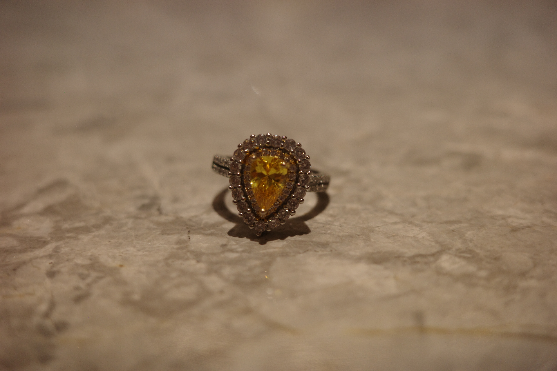 OR-YÉNA | The Solar Prime Ring – Radiant Canary Yellow Gem & Grand Pavé Lattice